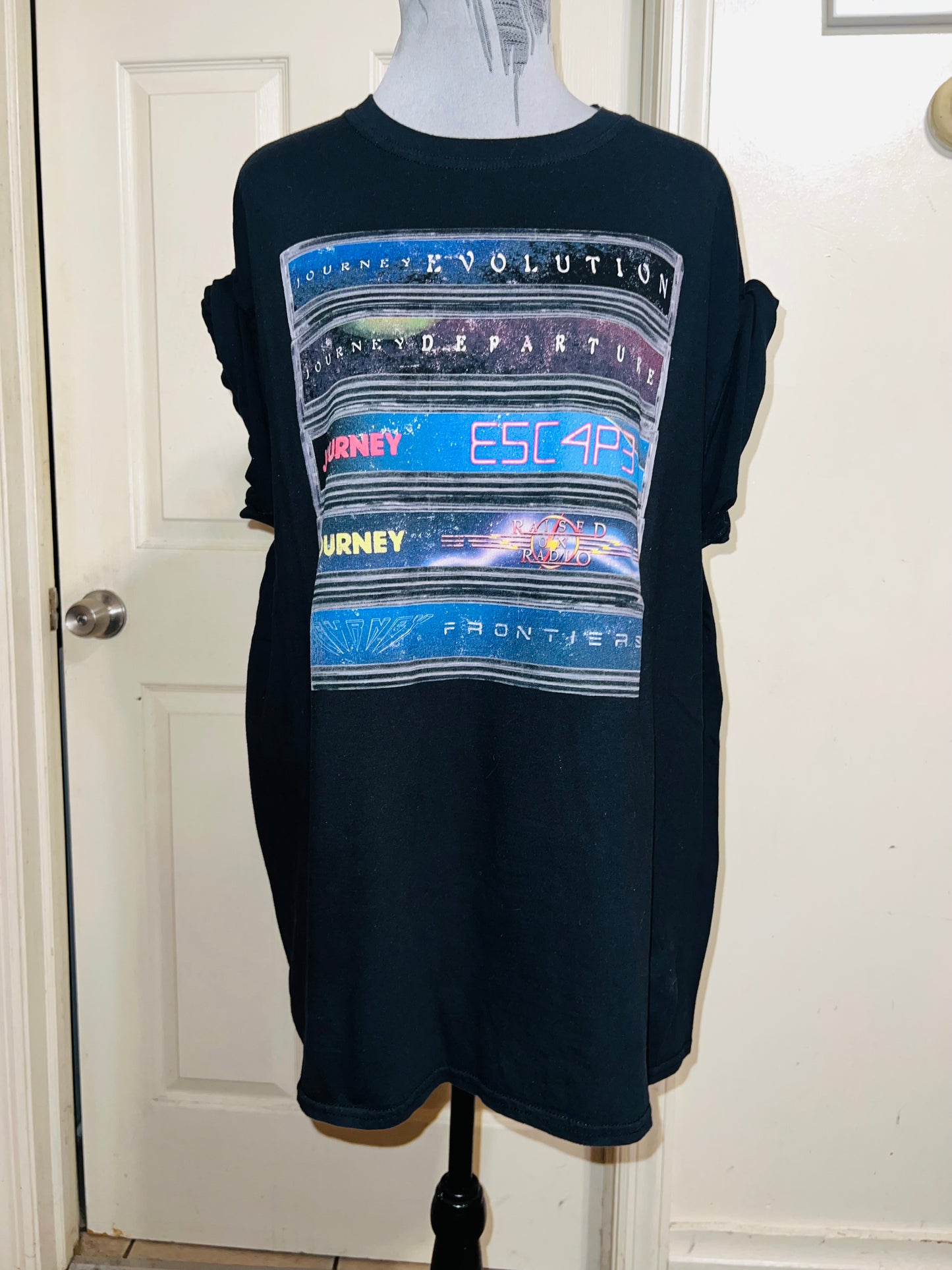 Journey Oversized Distressed Tee