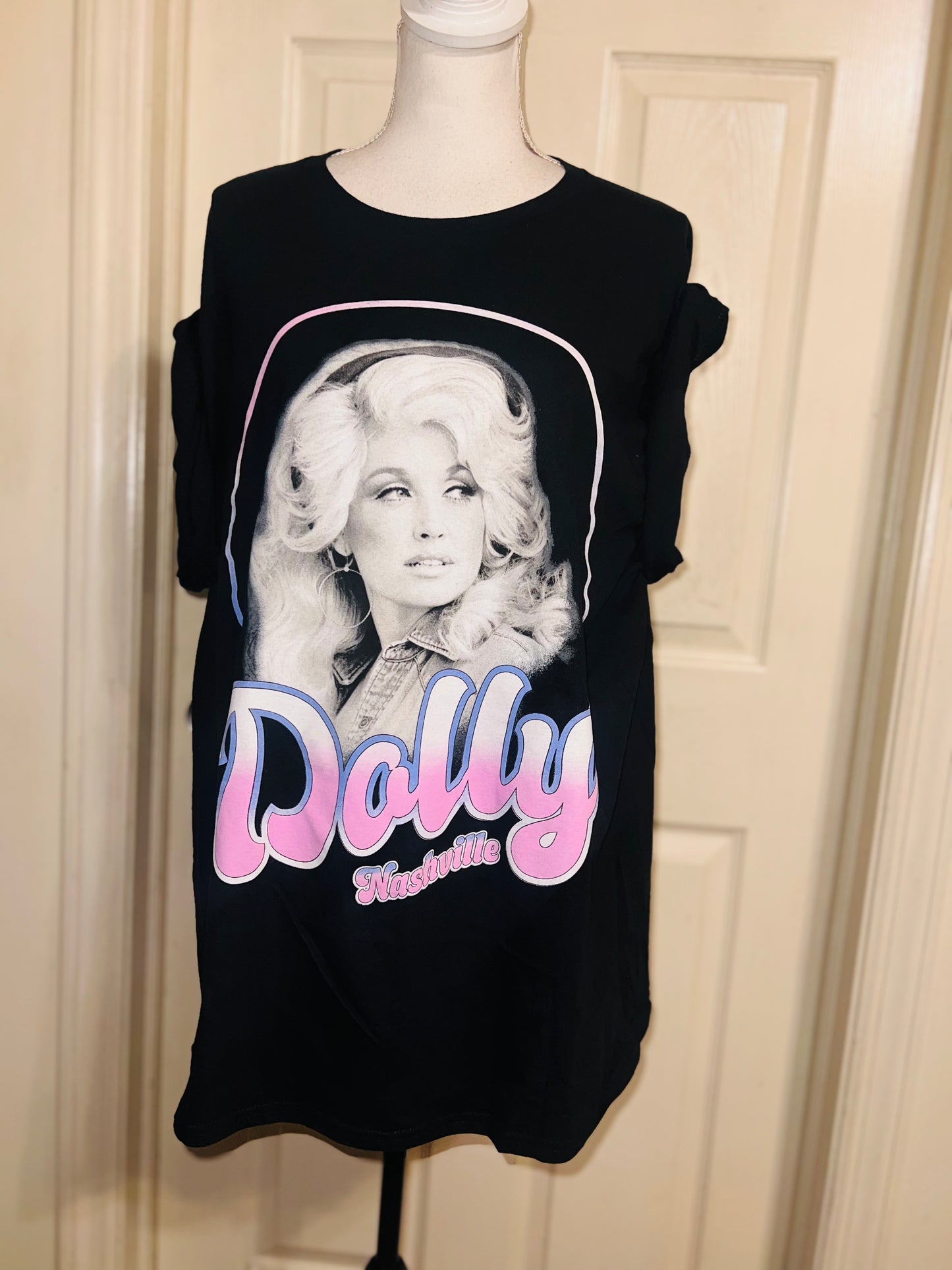 Dolly Parton Oversized Distressed Tee