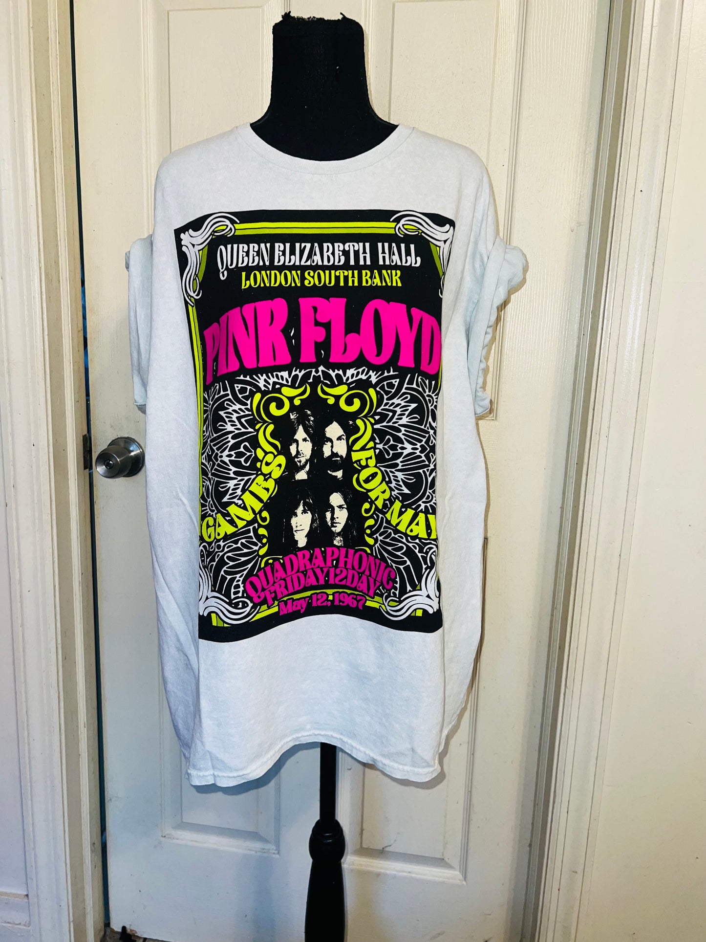 Pink Floyd Oversized Distressed Tee