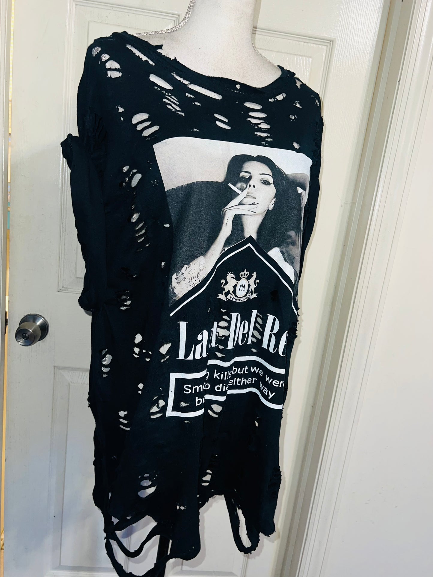 Lana Del Rey Born to Die Oversized Distressed Tee
