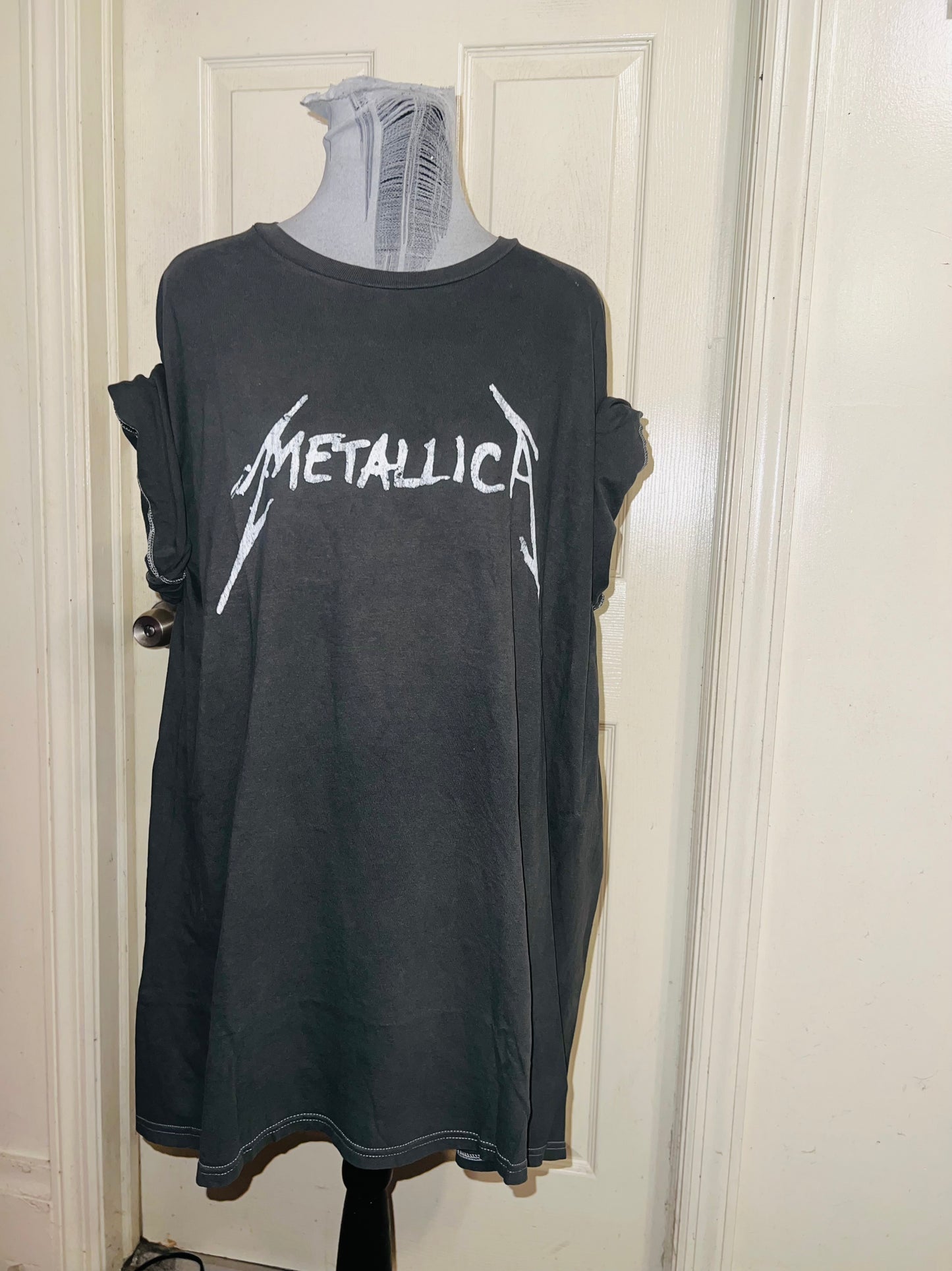 Metallica Double Sided Oversized Distressed Tee