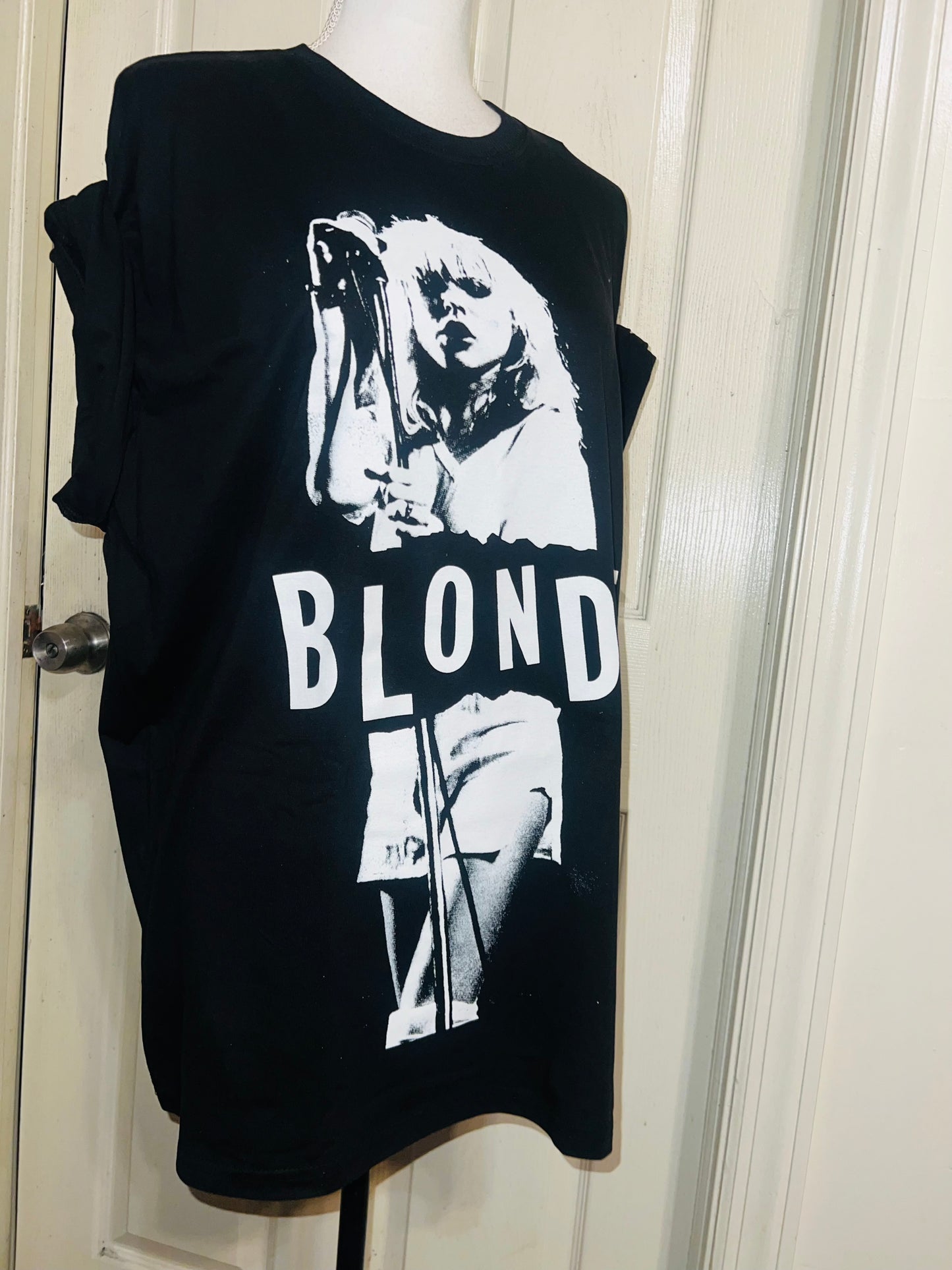 Blondie Oversized Distressed Tee