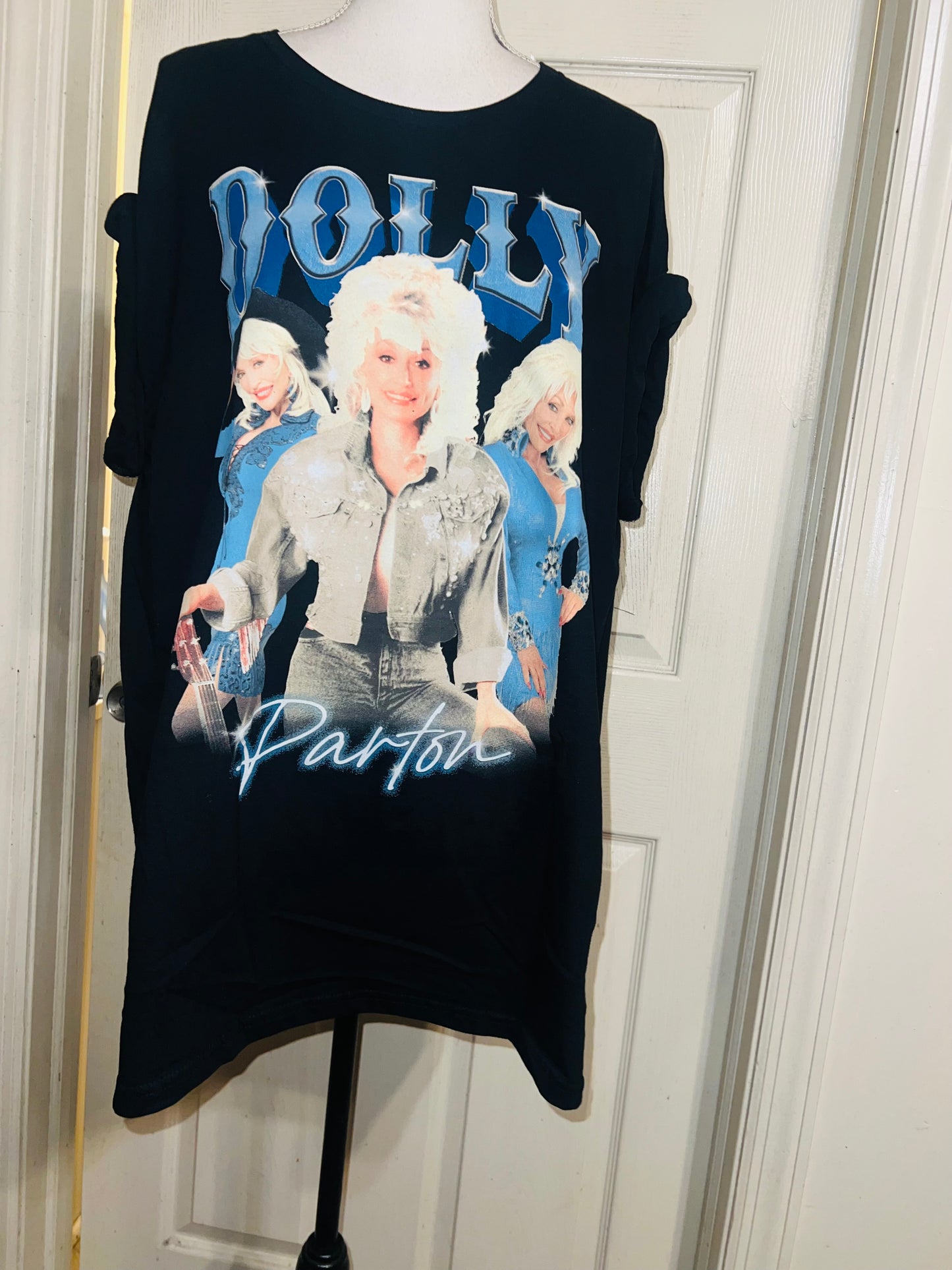 Dolly Parton Oversized Distressed Tee