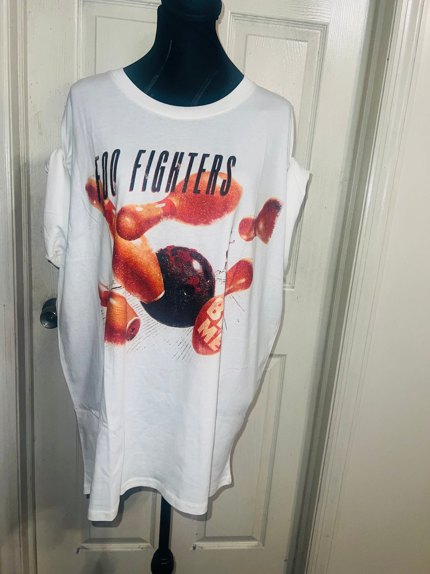 Foo Fighters Oversized Distressed Tee