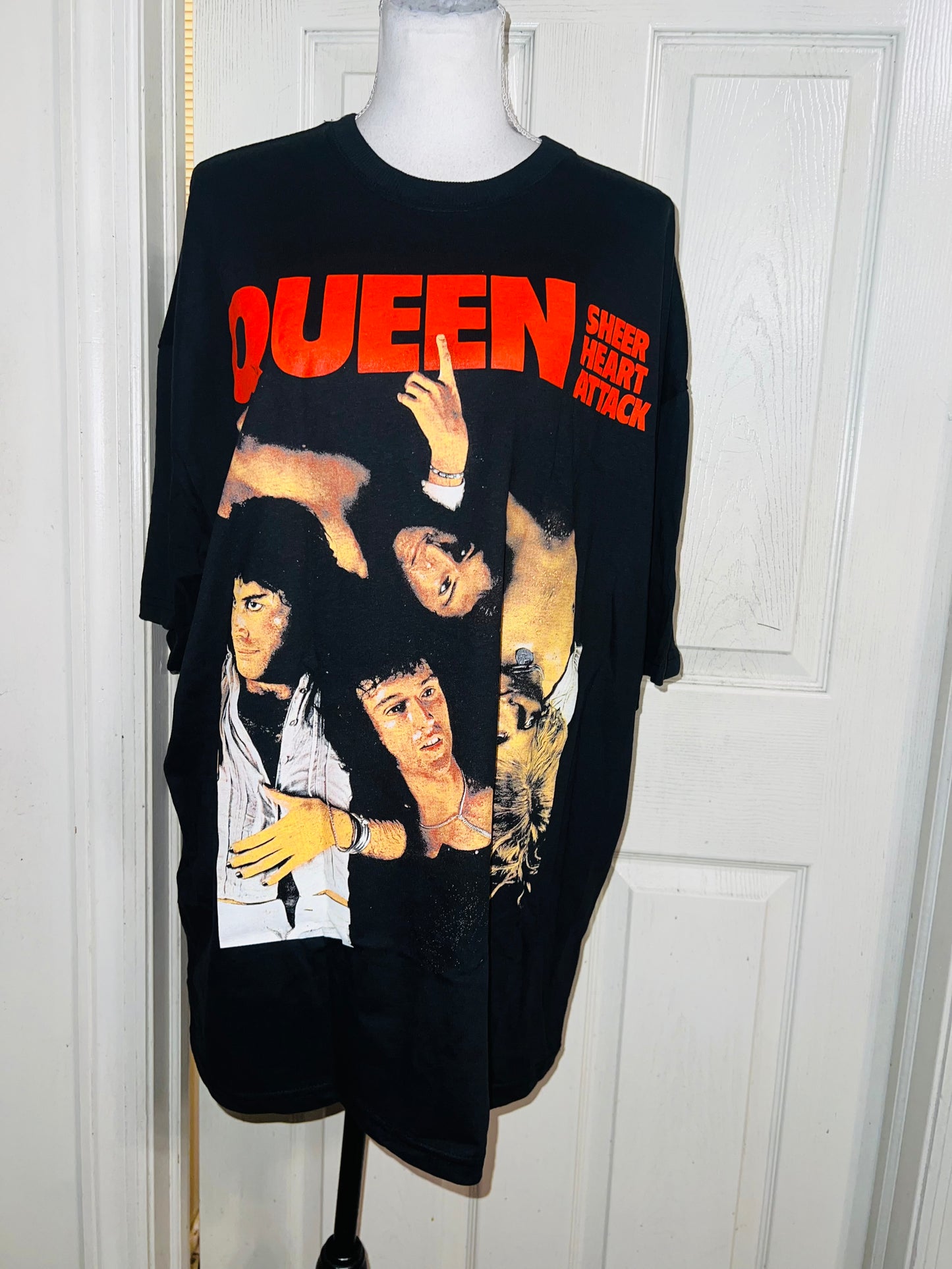 Queen Oversized Distressed Tee
