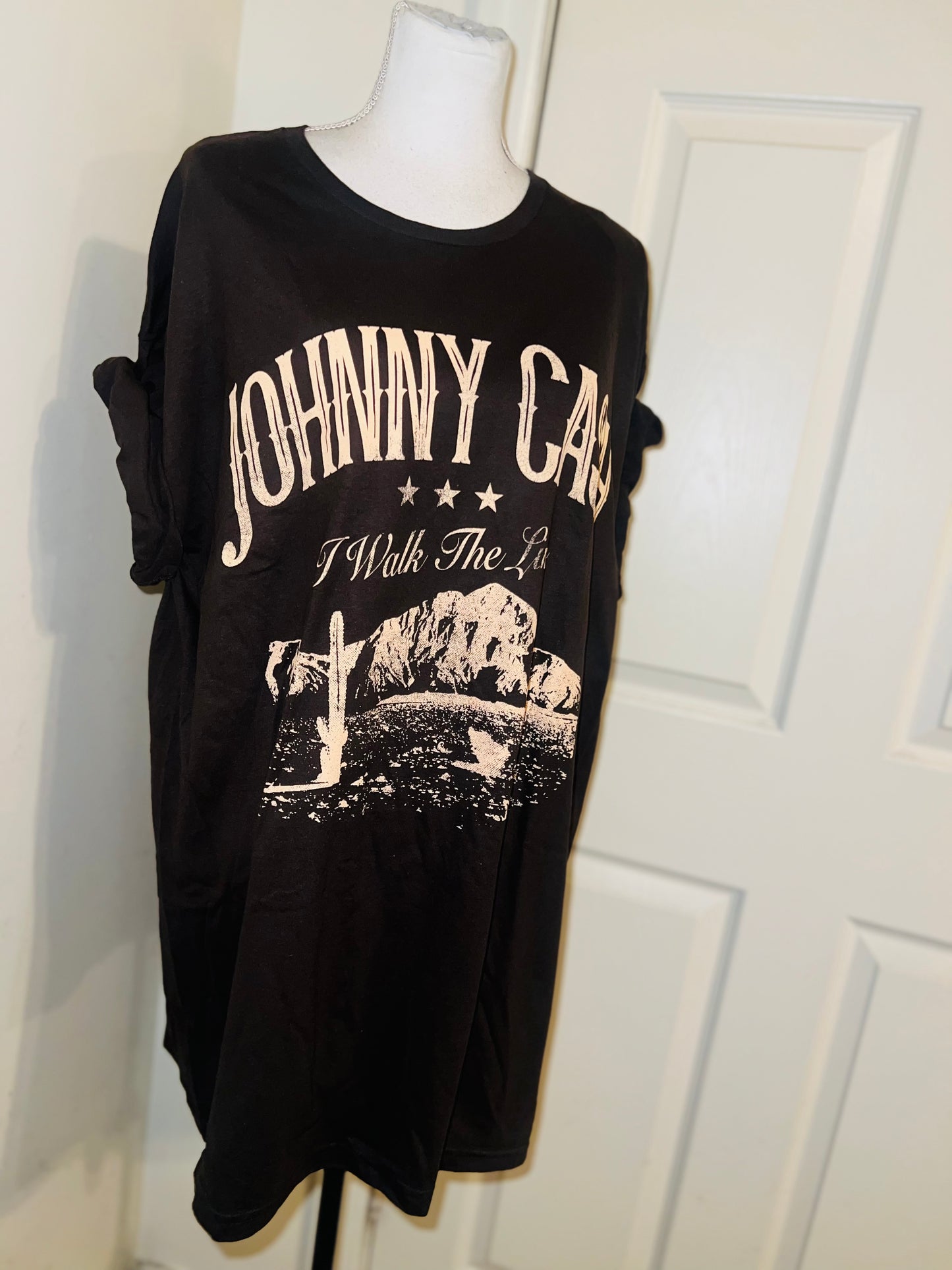 Johnny Cash Oversized Distressed Tee
