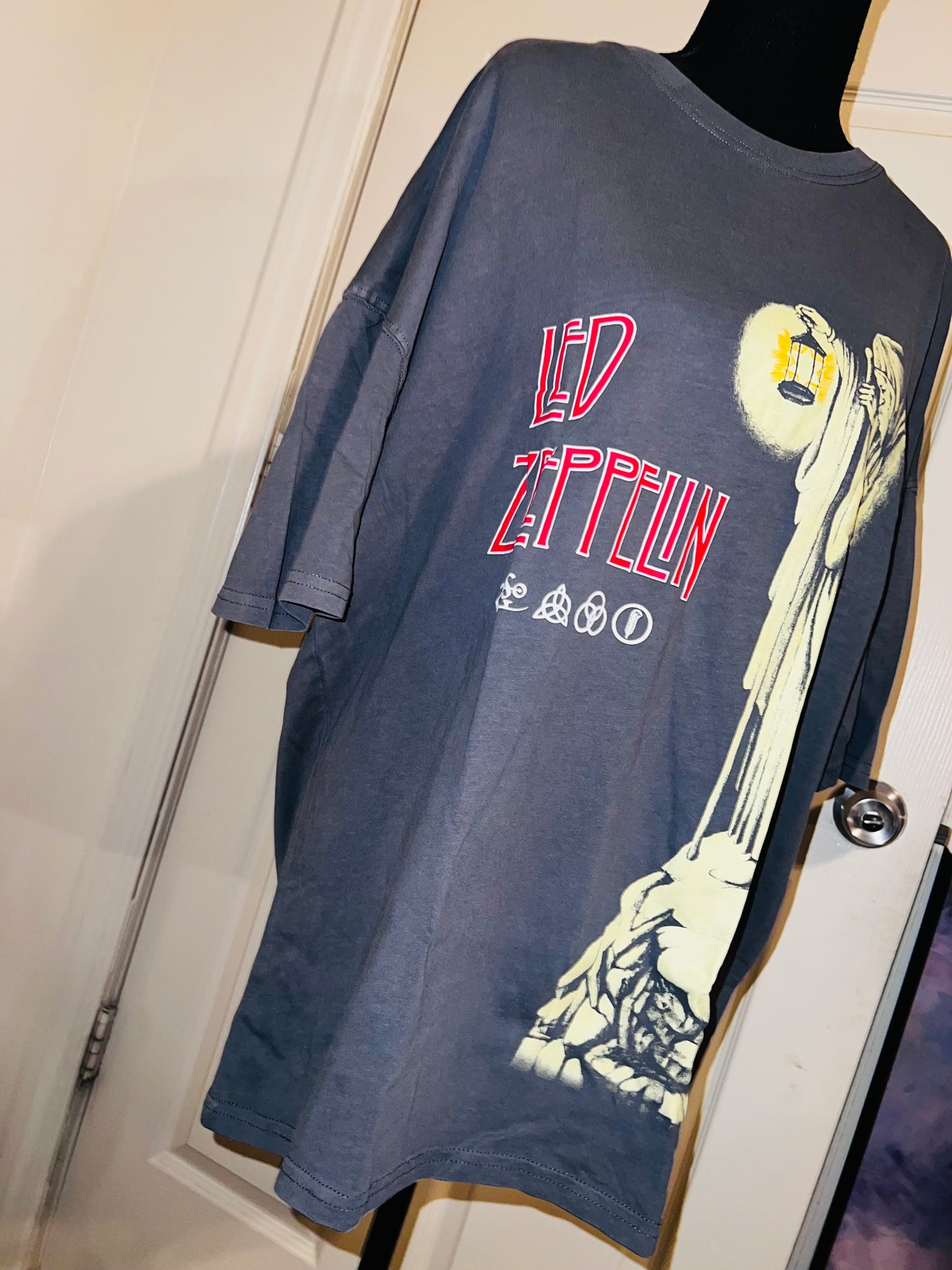 Led Zeppelin Oversized Distressed Tee