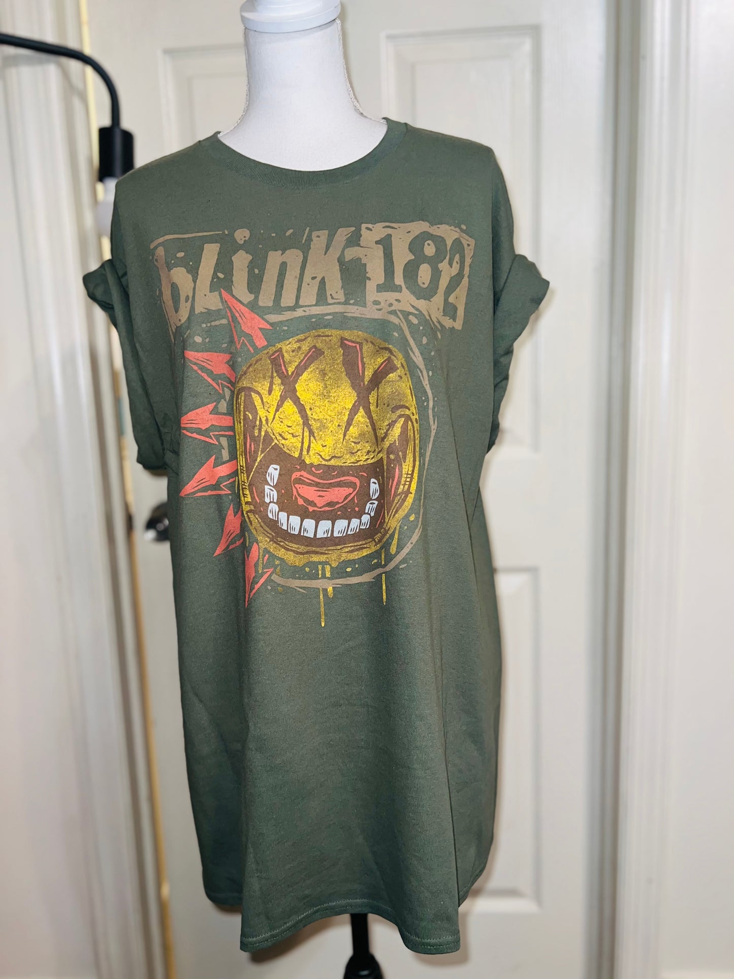 Blink 182 Oversized Distressed Tee