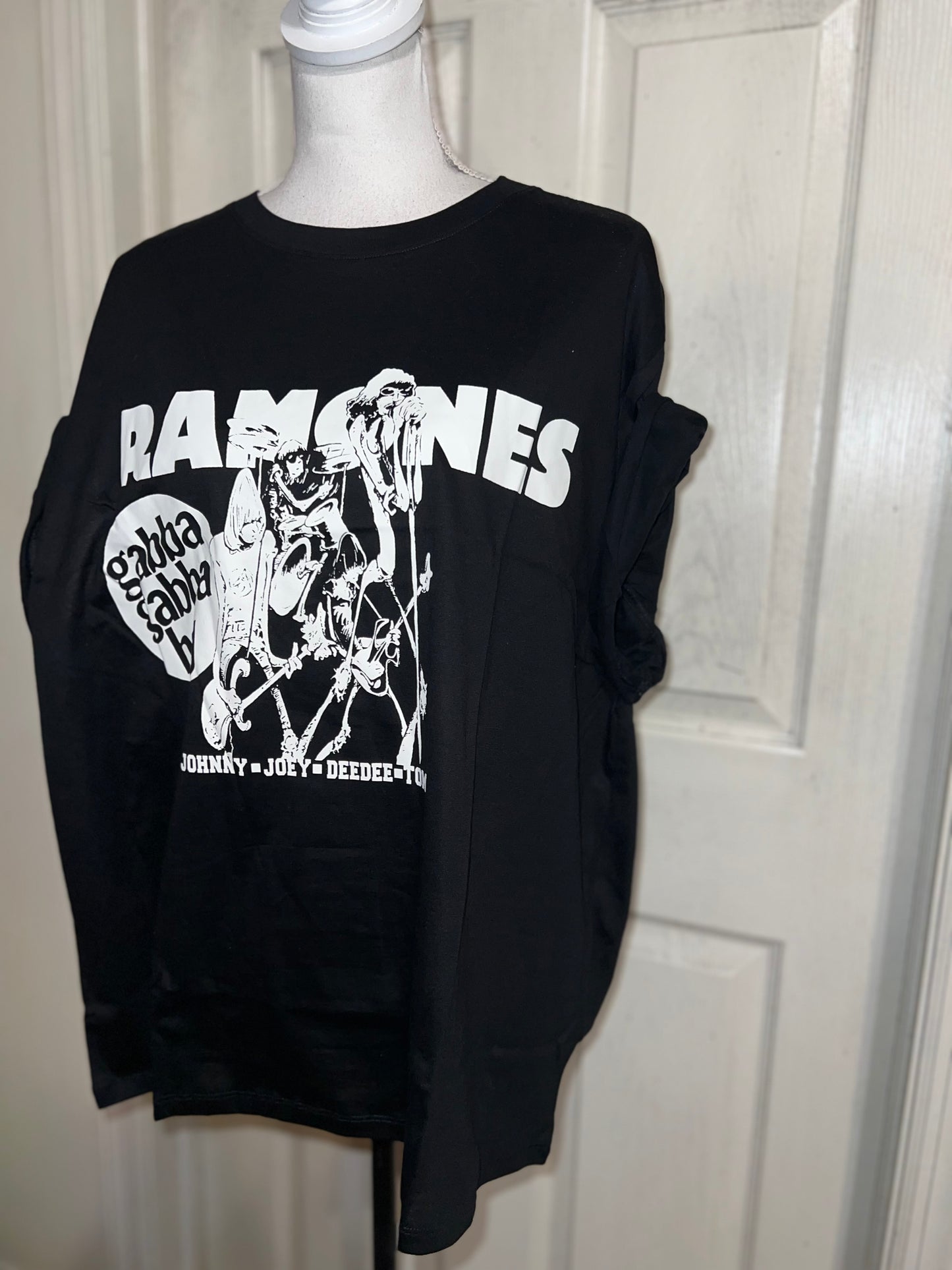 Ramones Oversized Distressed Tee
