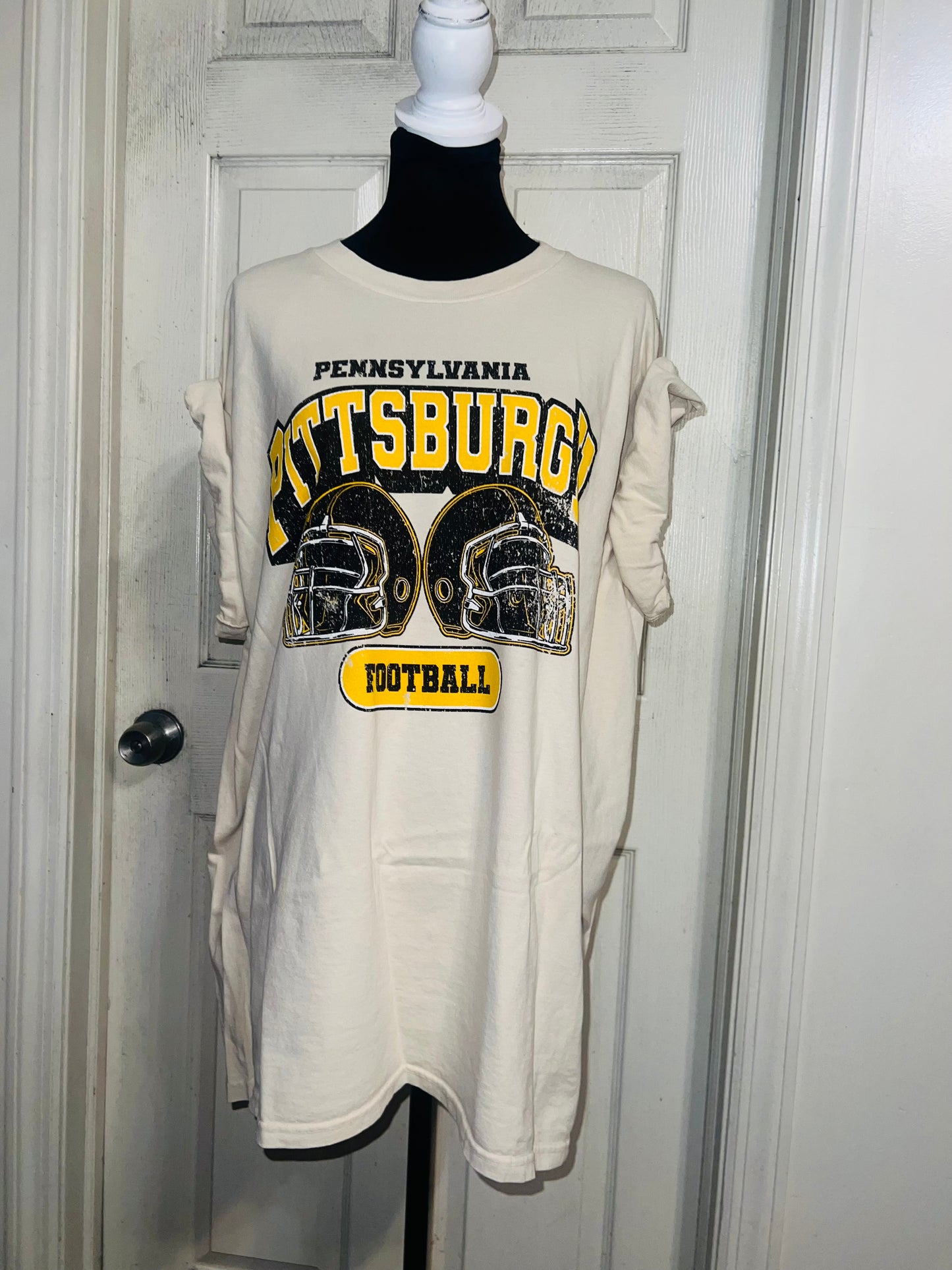 Pittsburgh Steelers Oversized Distressed Tee