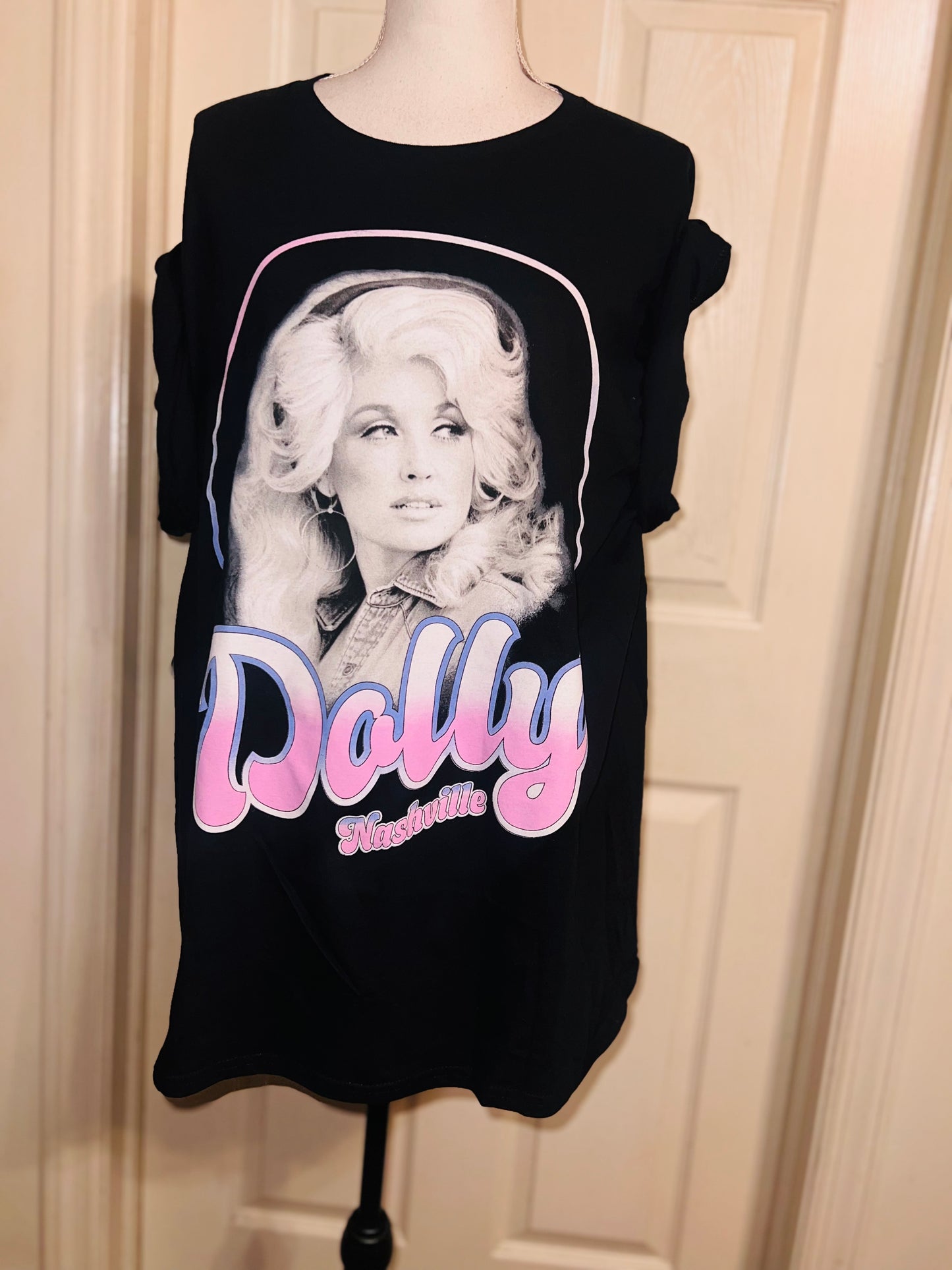 Dolly Parton Oversized Distressed Tee