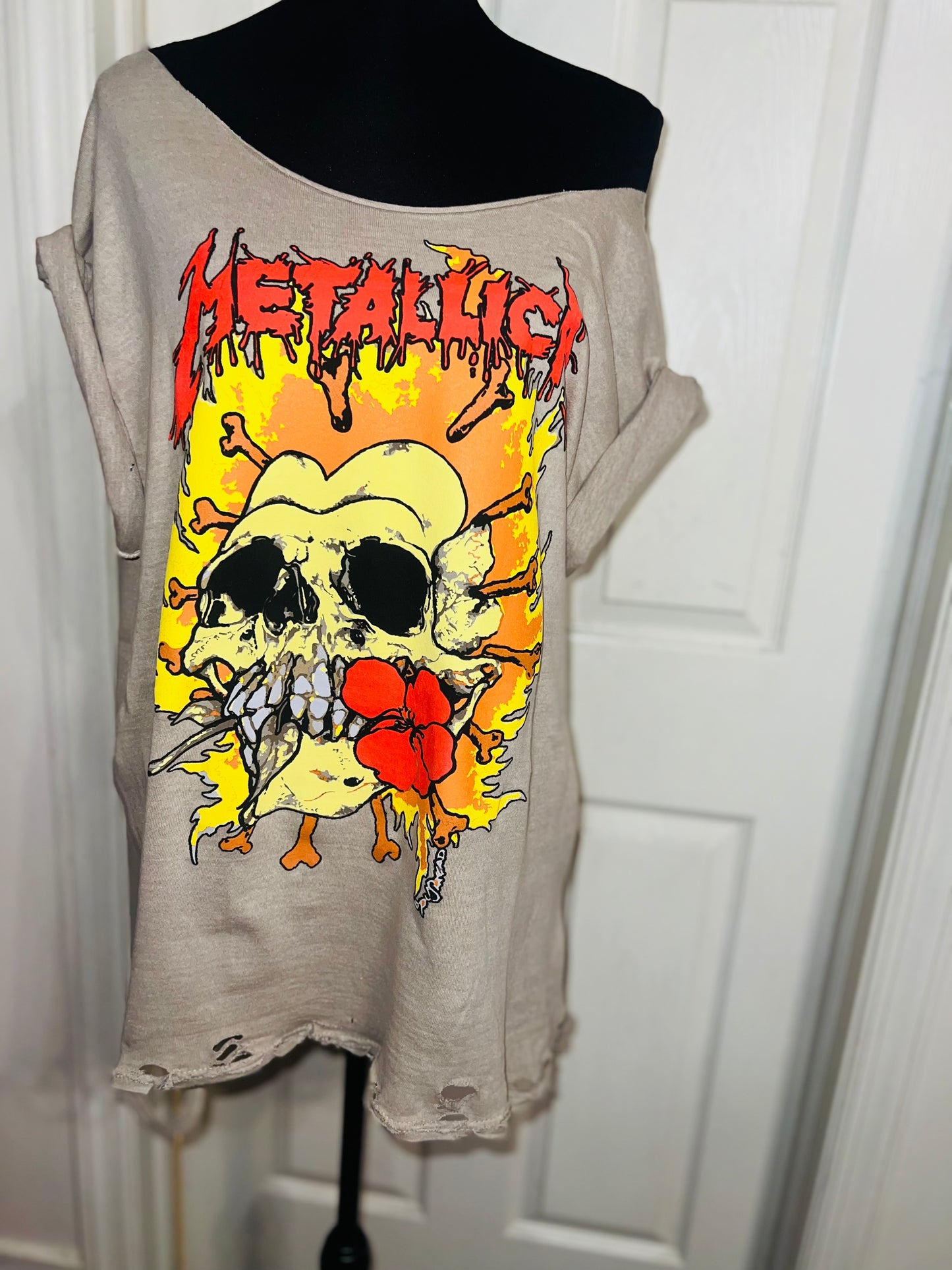 Metallica Oversized Distressed Tee