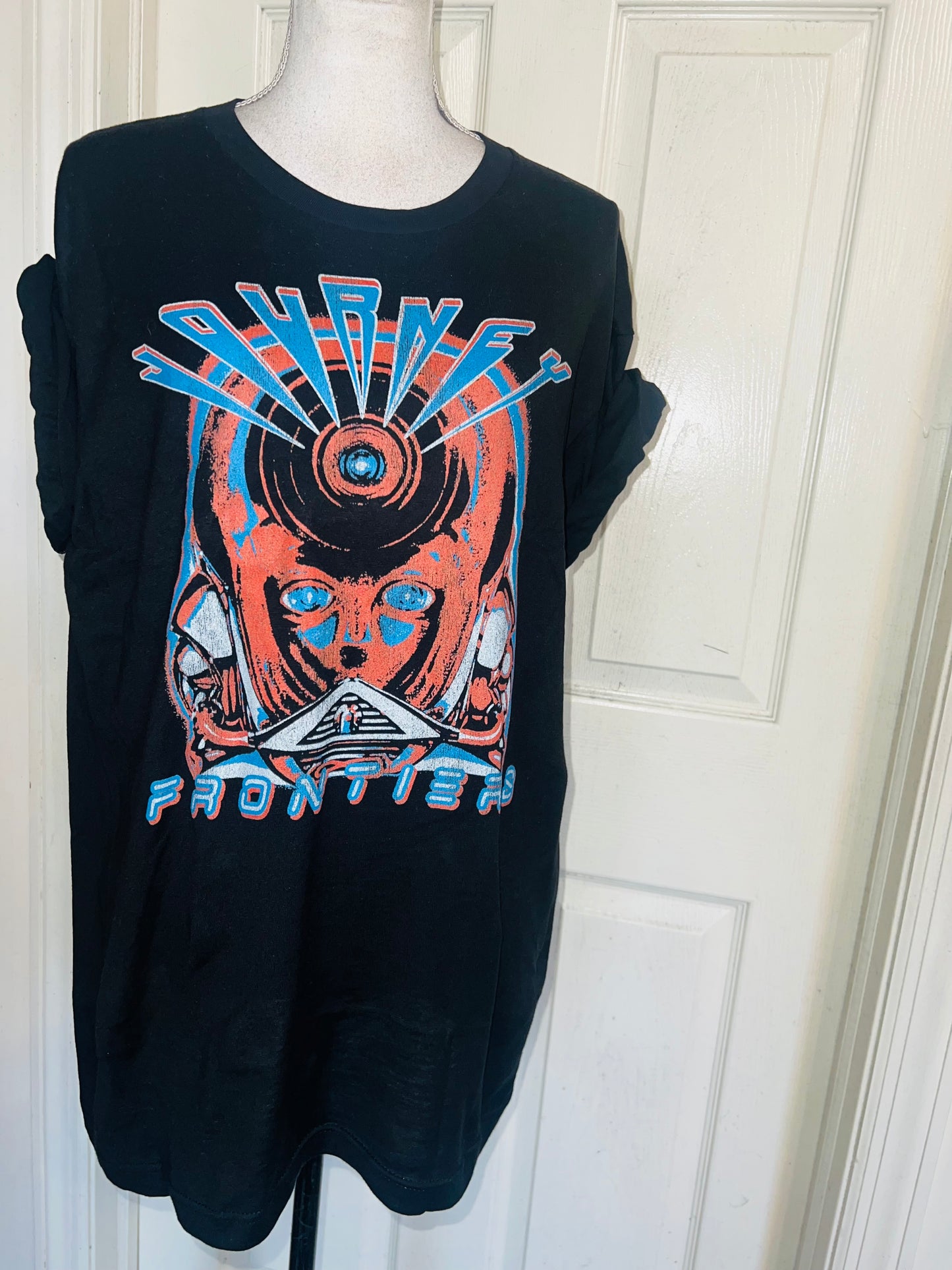 Journey Oversized Distressed Tee