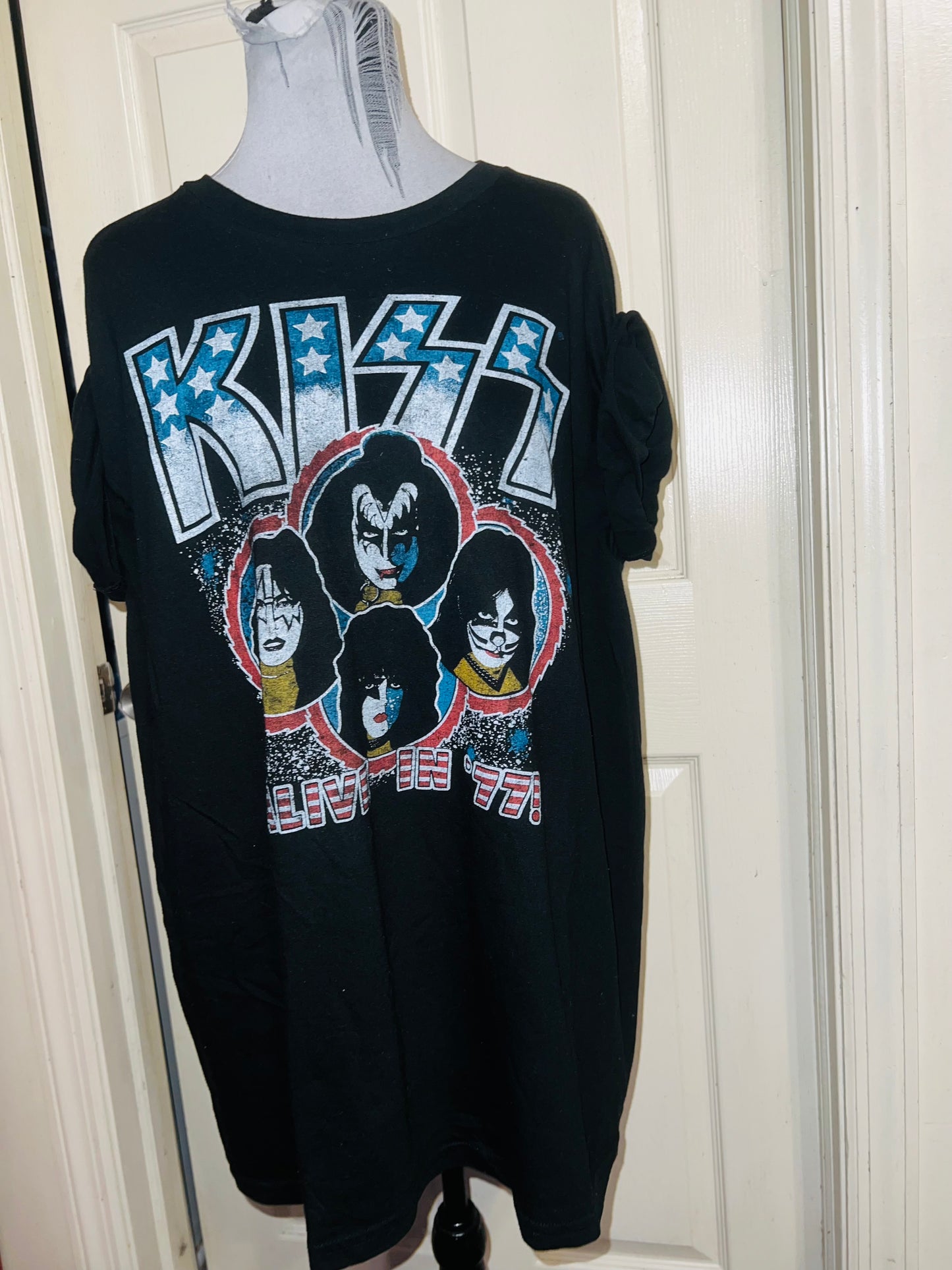 KISS Oversized Distressed Tee