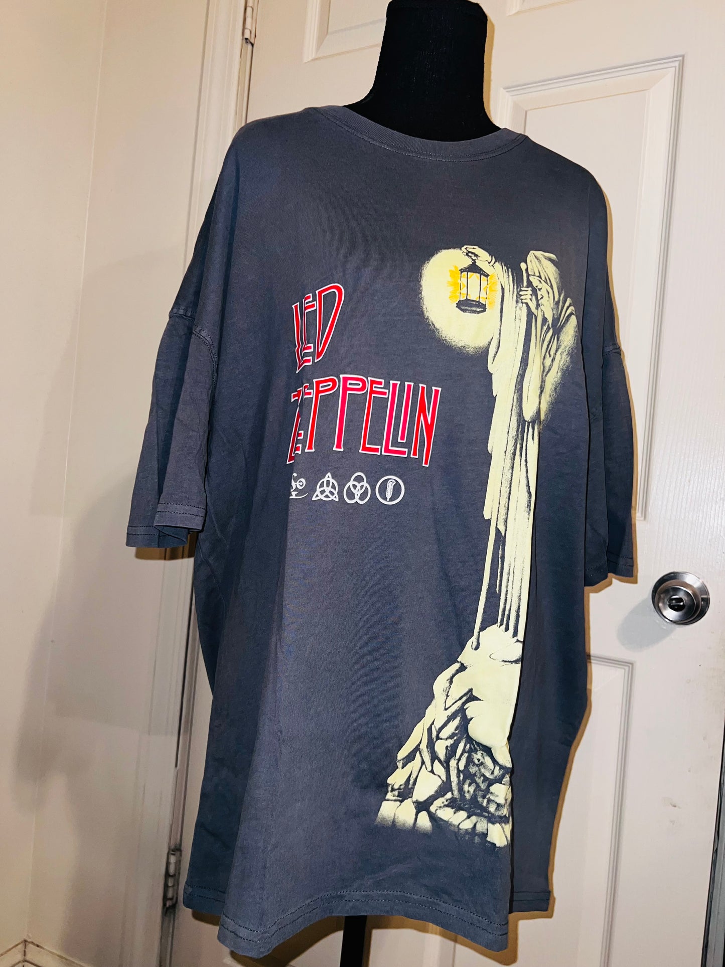 Led Zeppelin Oversized Distressed Tee