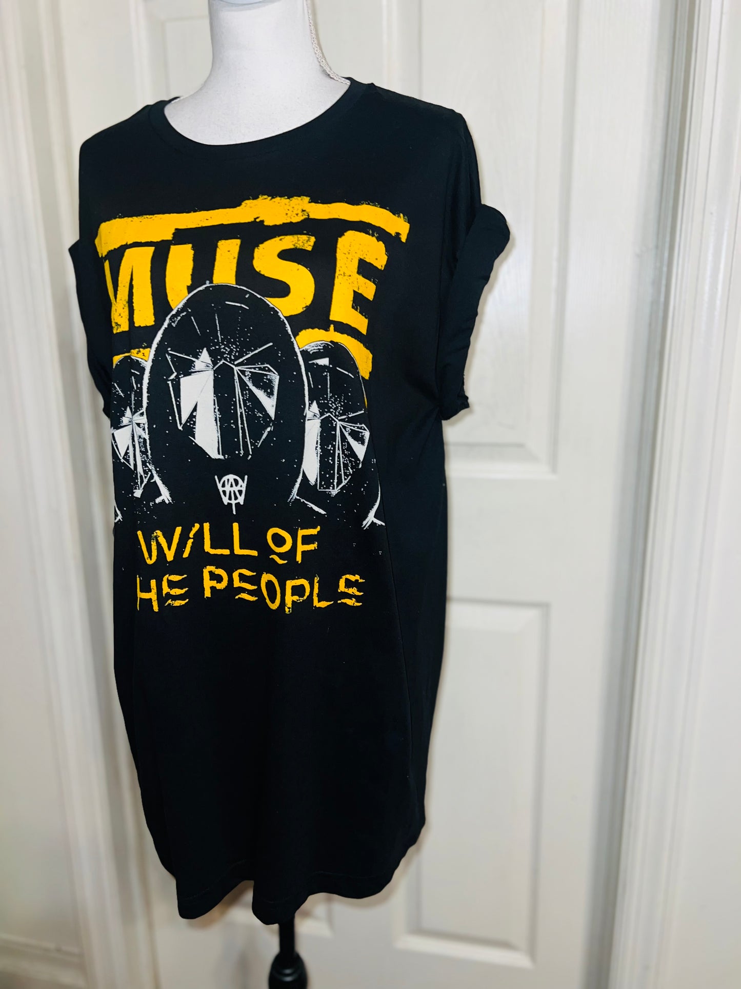Muse Oversized Distressed Tee