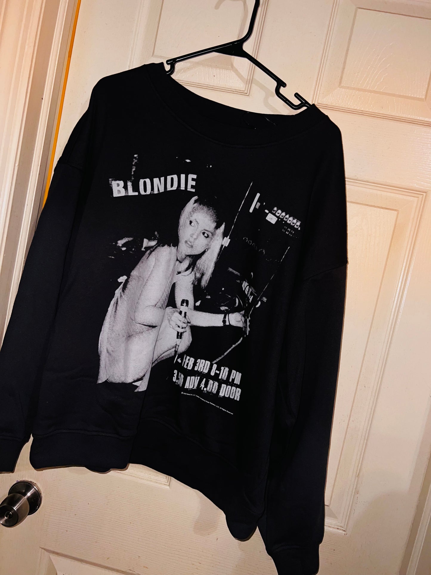 Blondie Oversized Distressed Sweatshirt