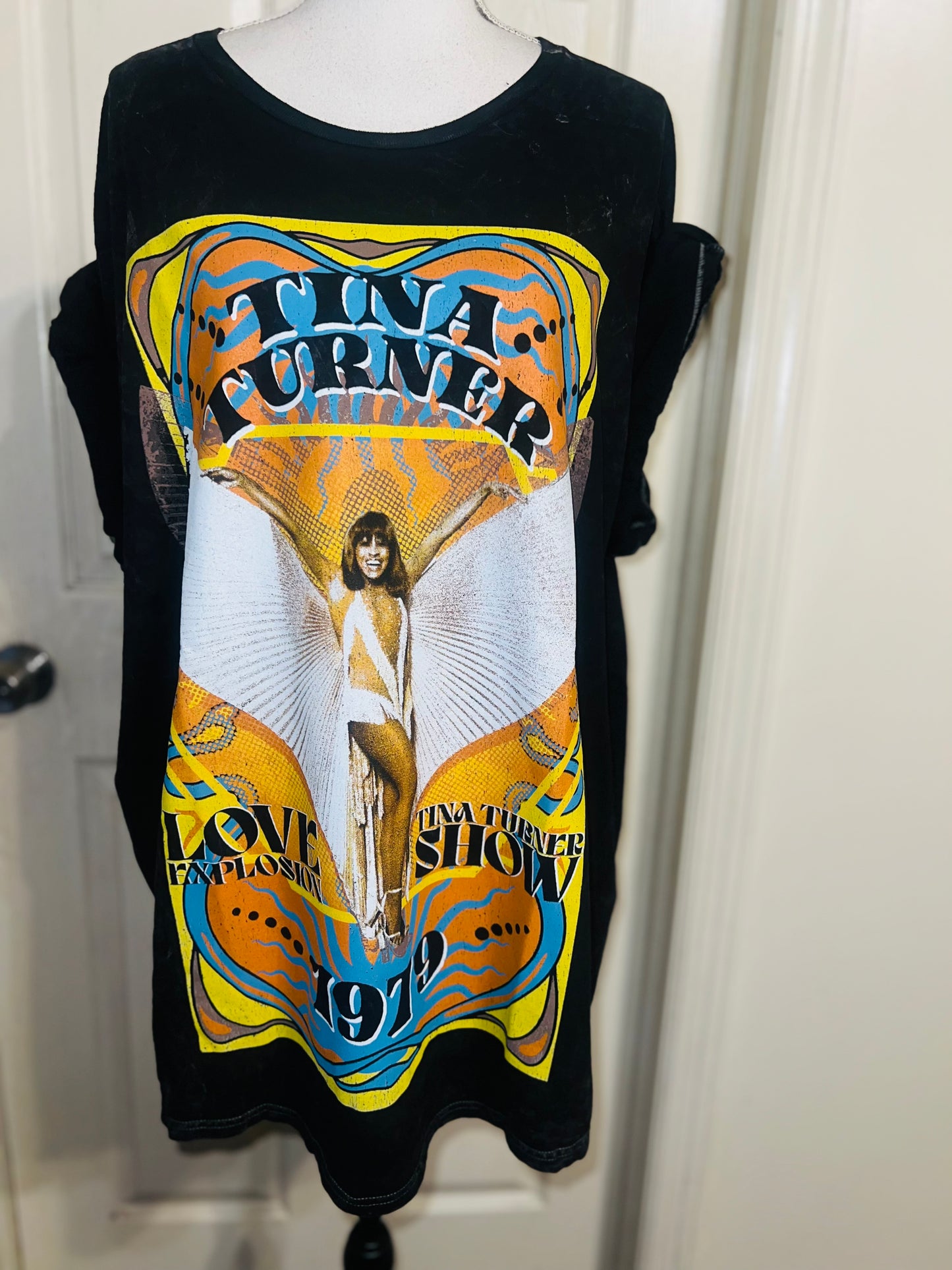 Tina Turner Oversized Distressed Tee