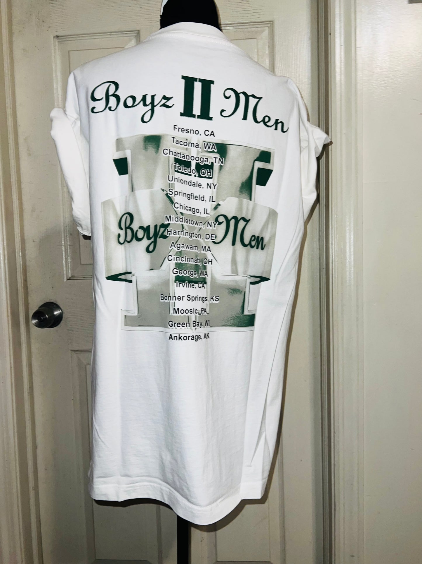 Boyz II Men Double Sided Oversized Distressed Tee