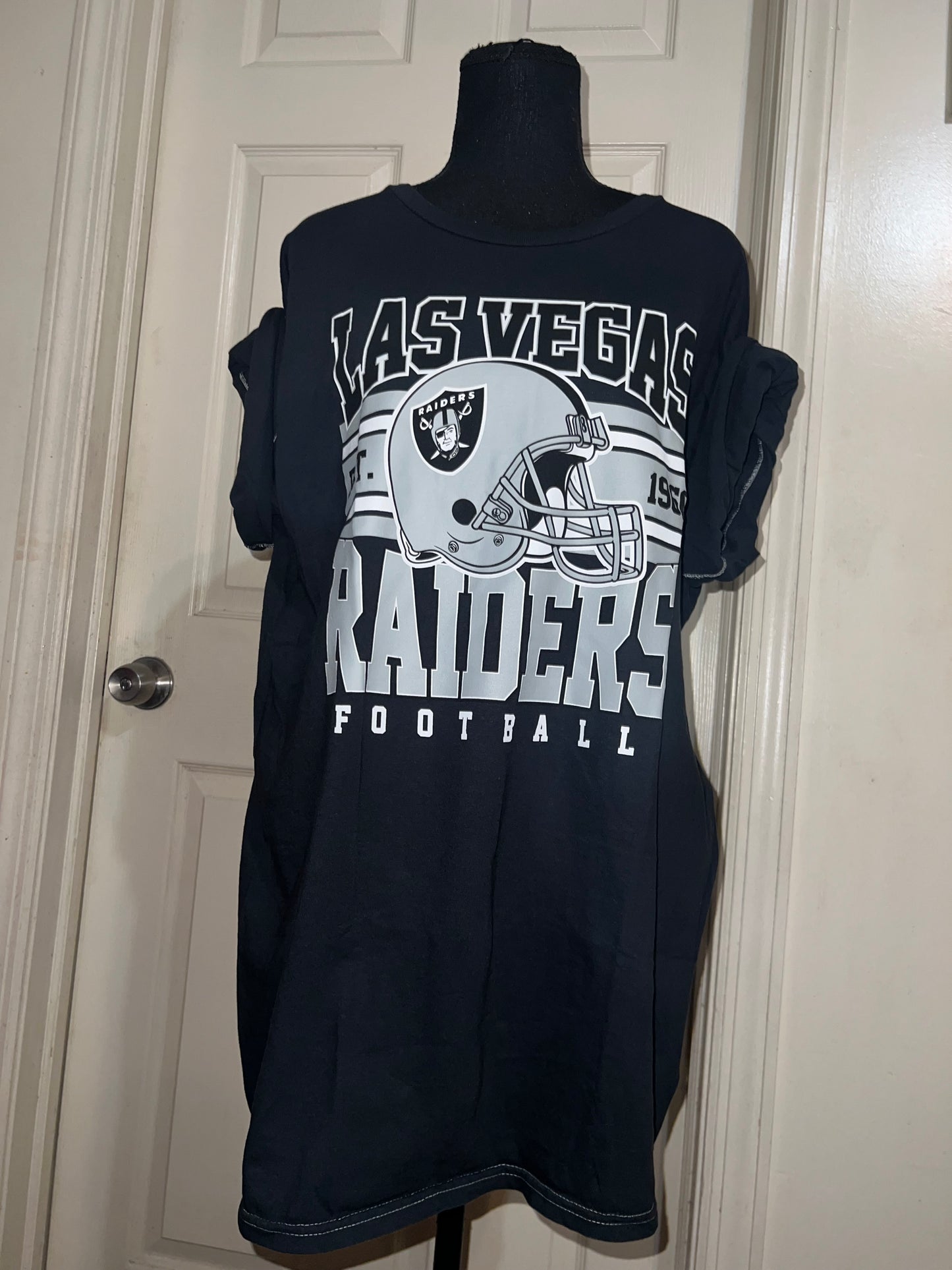 Las Vegas Raiders Oversized Distressed Tee