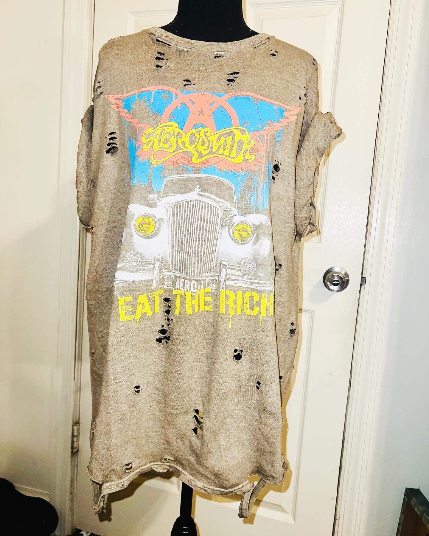 Aerosmith “Eat the Rich” Oversized Distressed Tee