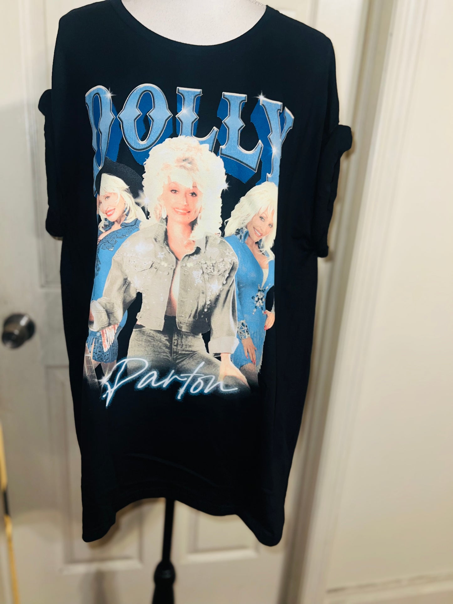 Dolly Parton Oversized Distressed Tee