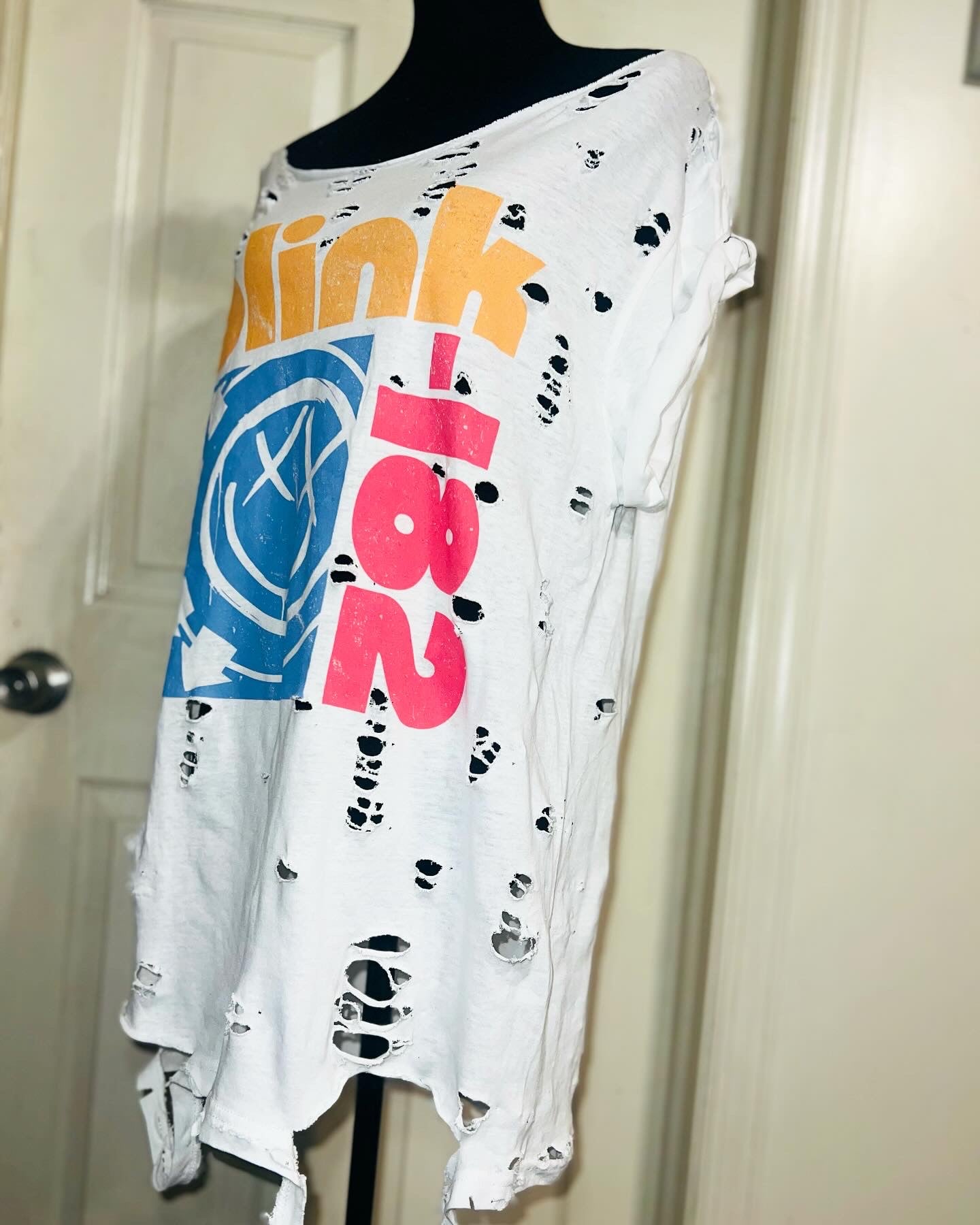 Blink 182 Oversized Distressed Tee
