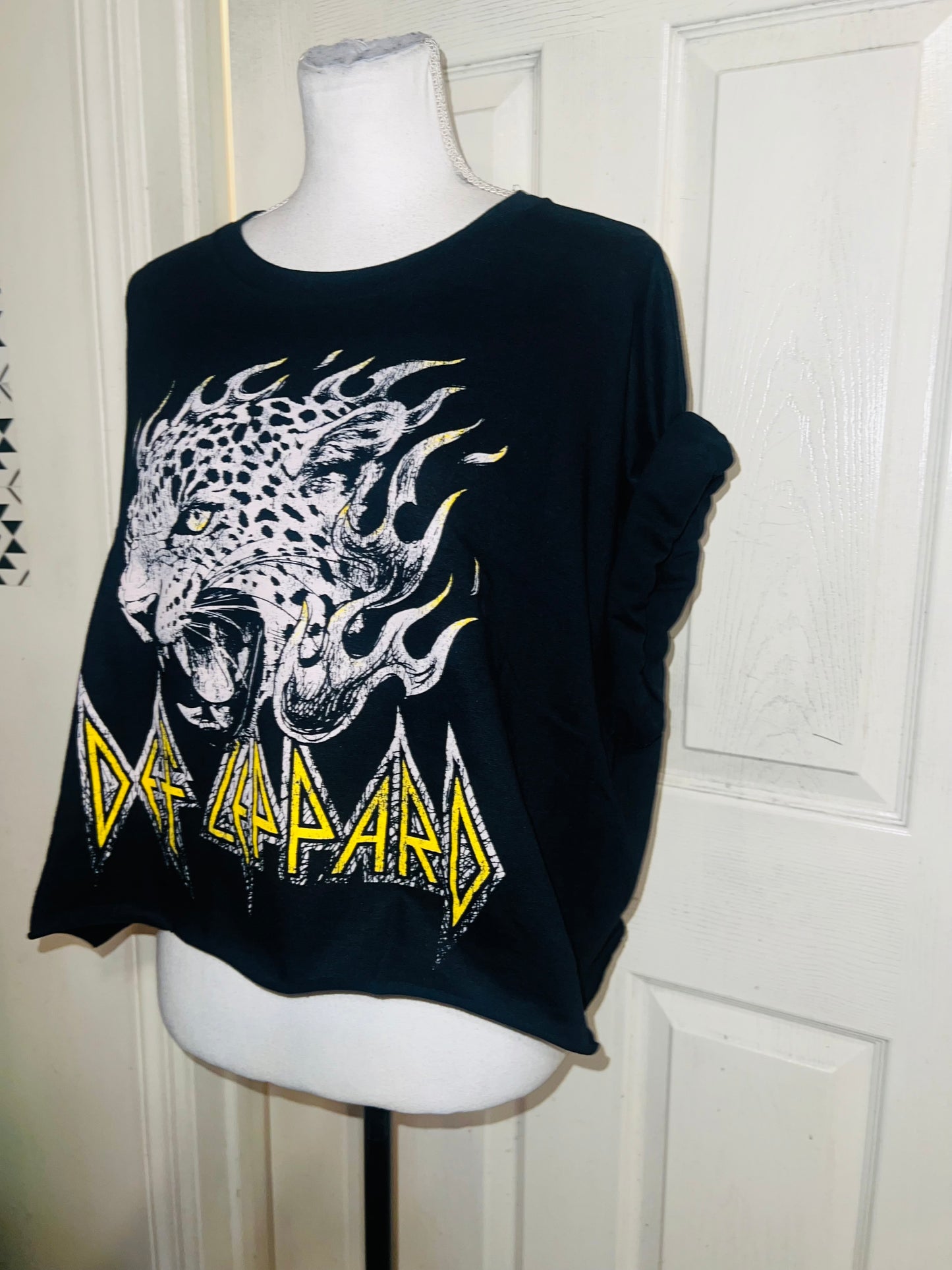 Def Leppard Oversized Distressed Tee