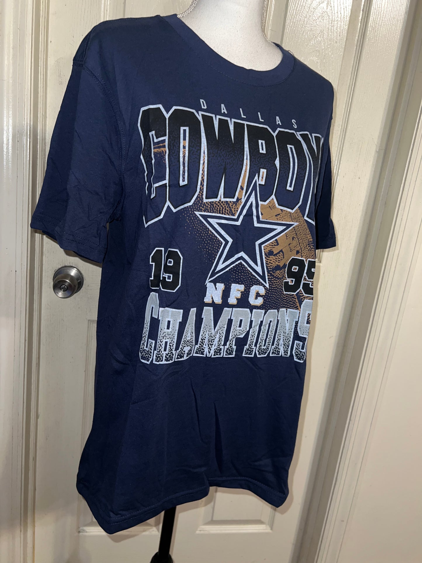 Dallas Cowboys Oversized Distressed Tee