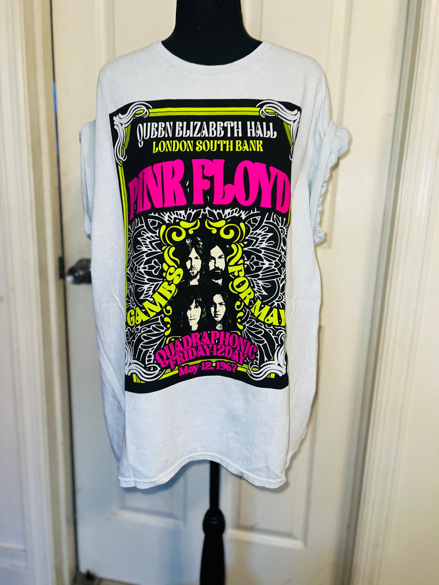 Pink Floyd Oversized Distressed Tee