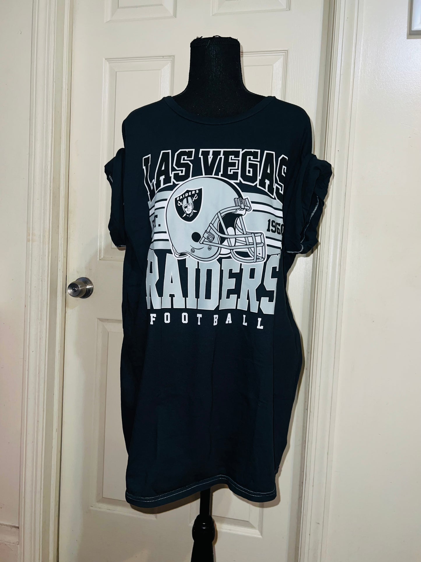 Las Vegas Raiders Oversized Distressed Tee