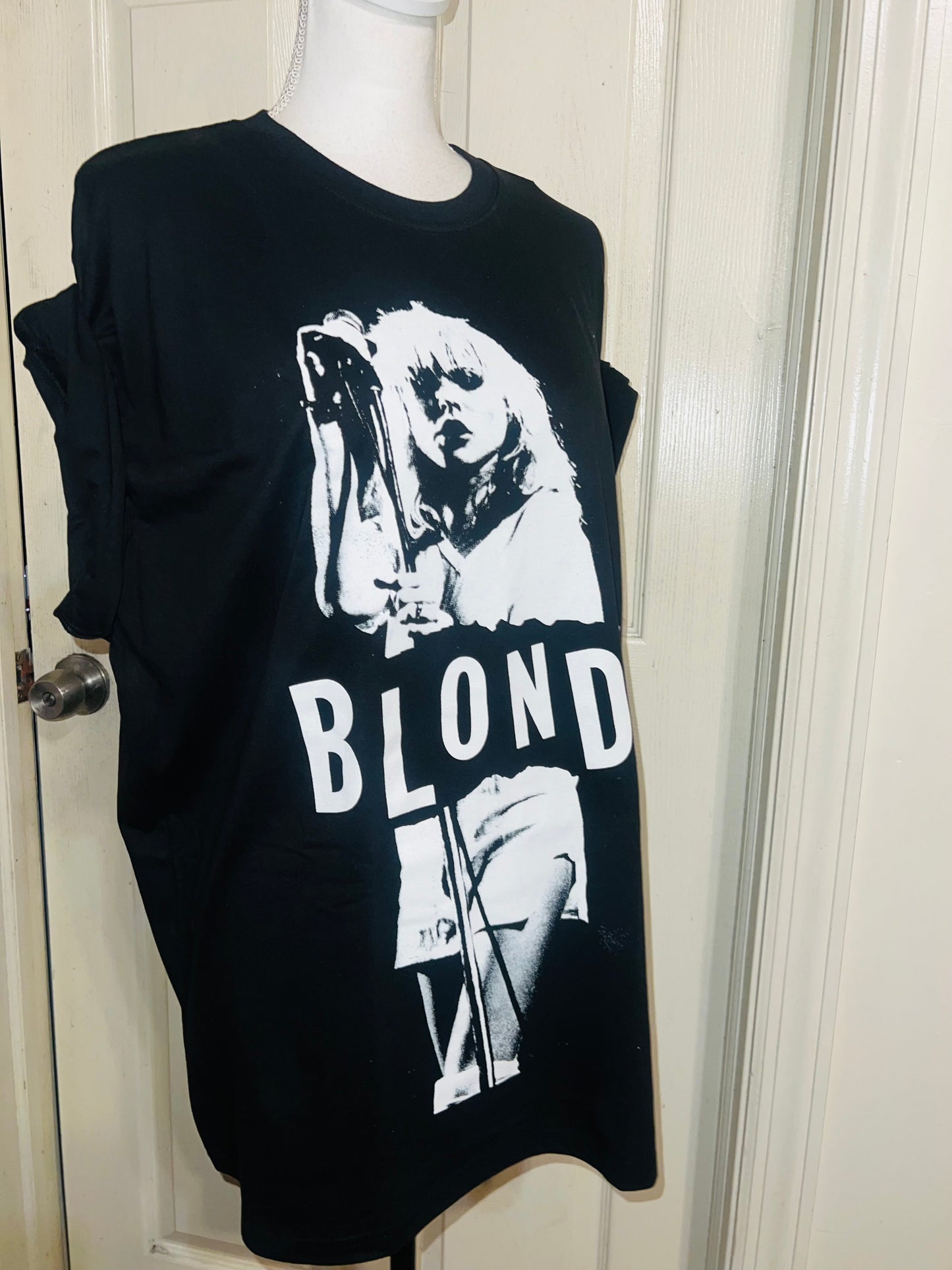 Blondie Oversized Distressed Tee