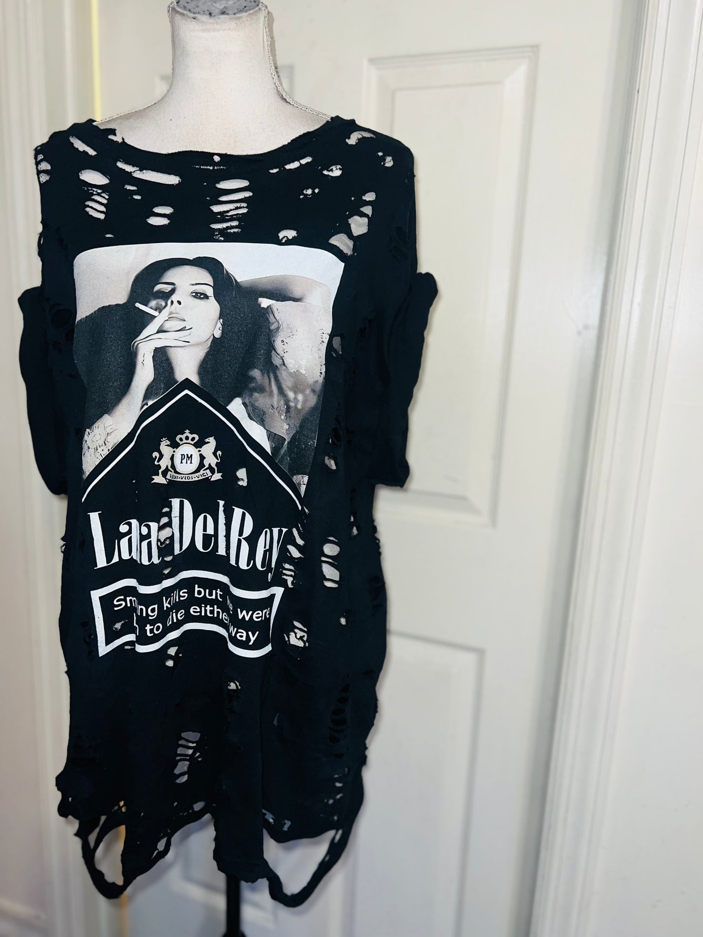 Lana Del Rey Born to Die Oversized Distressed Tee