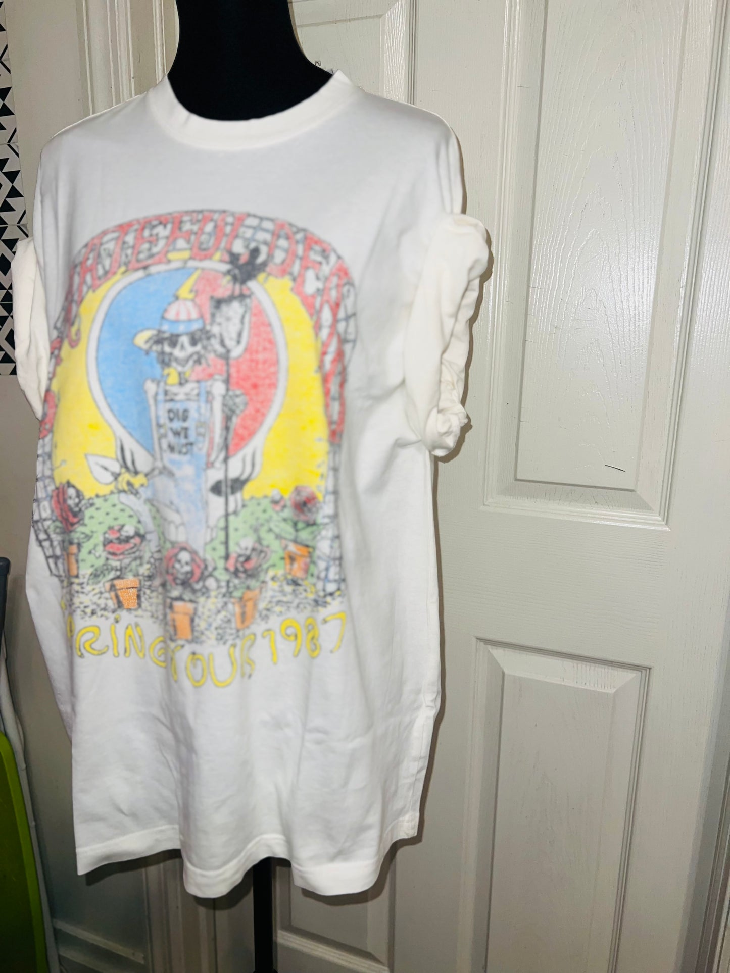 Grateful Dead Oversized Distressed Tee