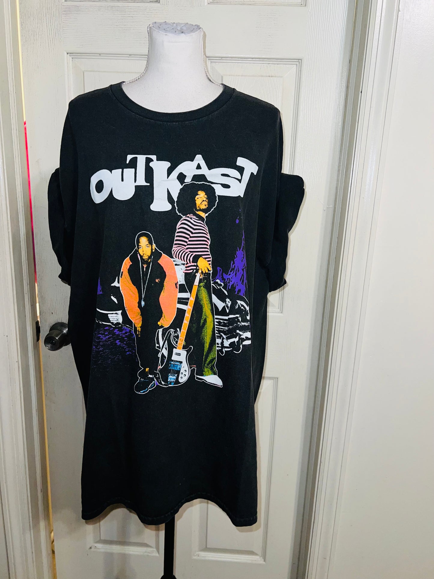 Outkast Oversized Distressed Tee