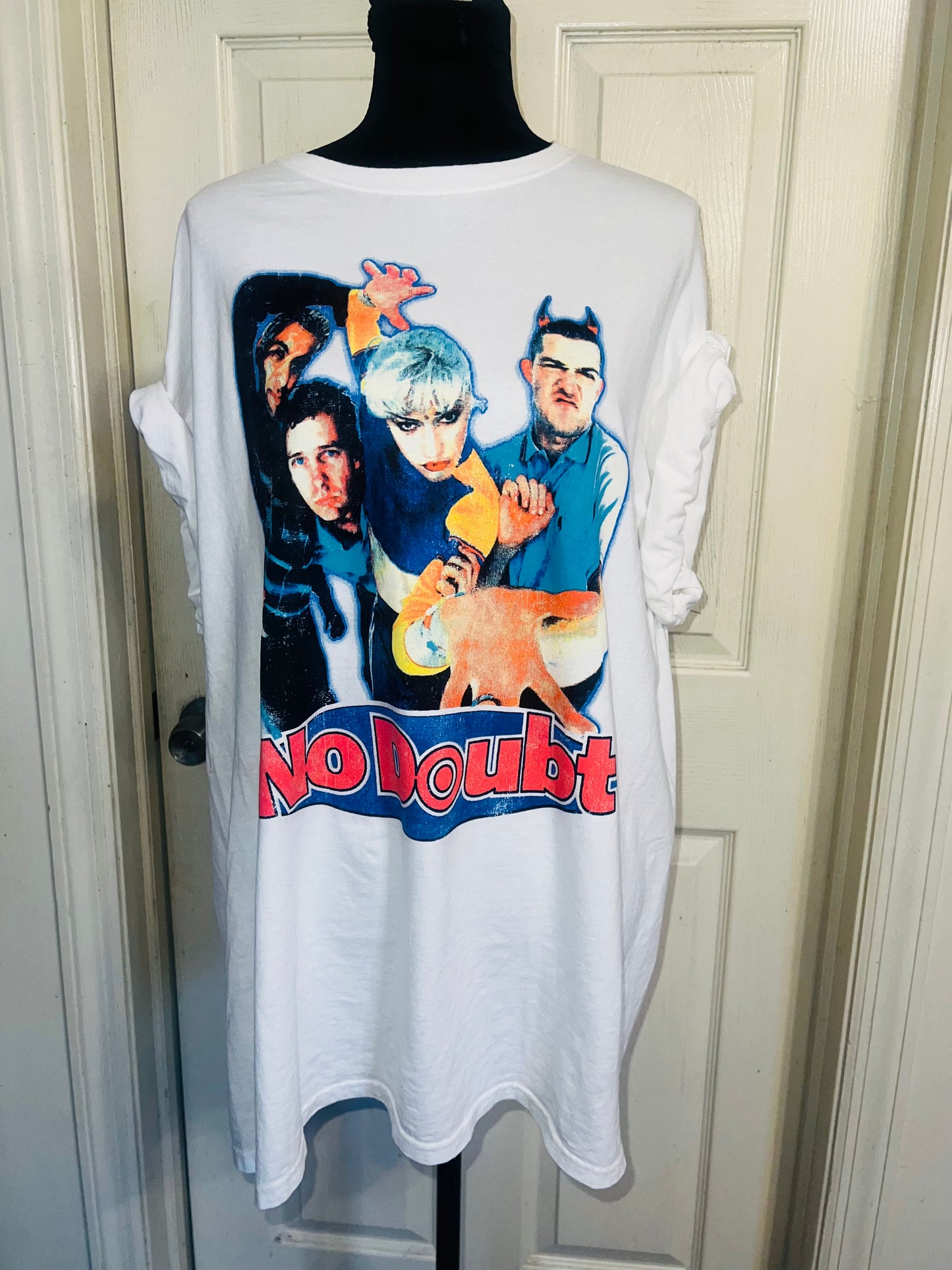 No Doubt Oversized Distressed Tee