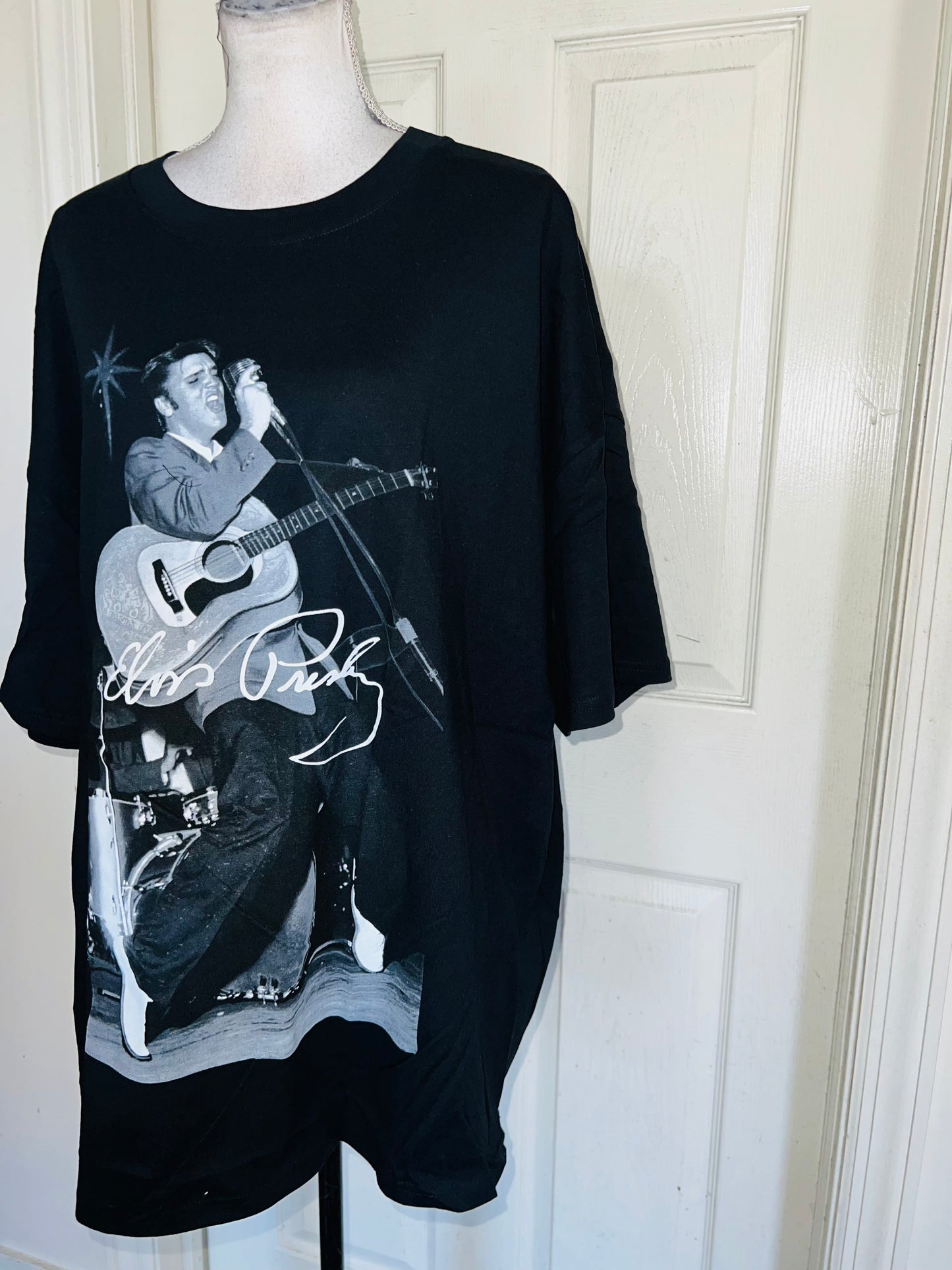 Elvis Presley Oversized Distressed Tee