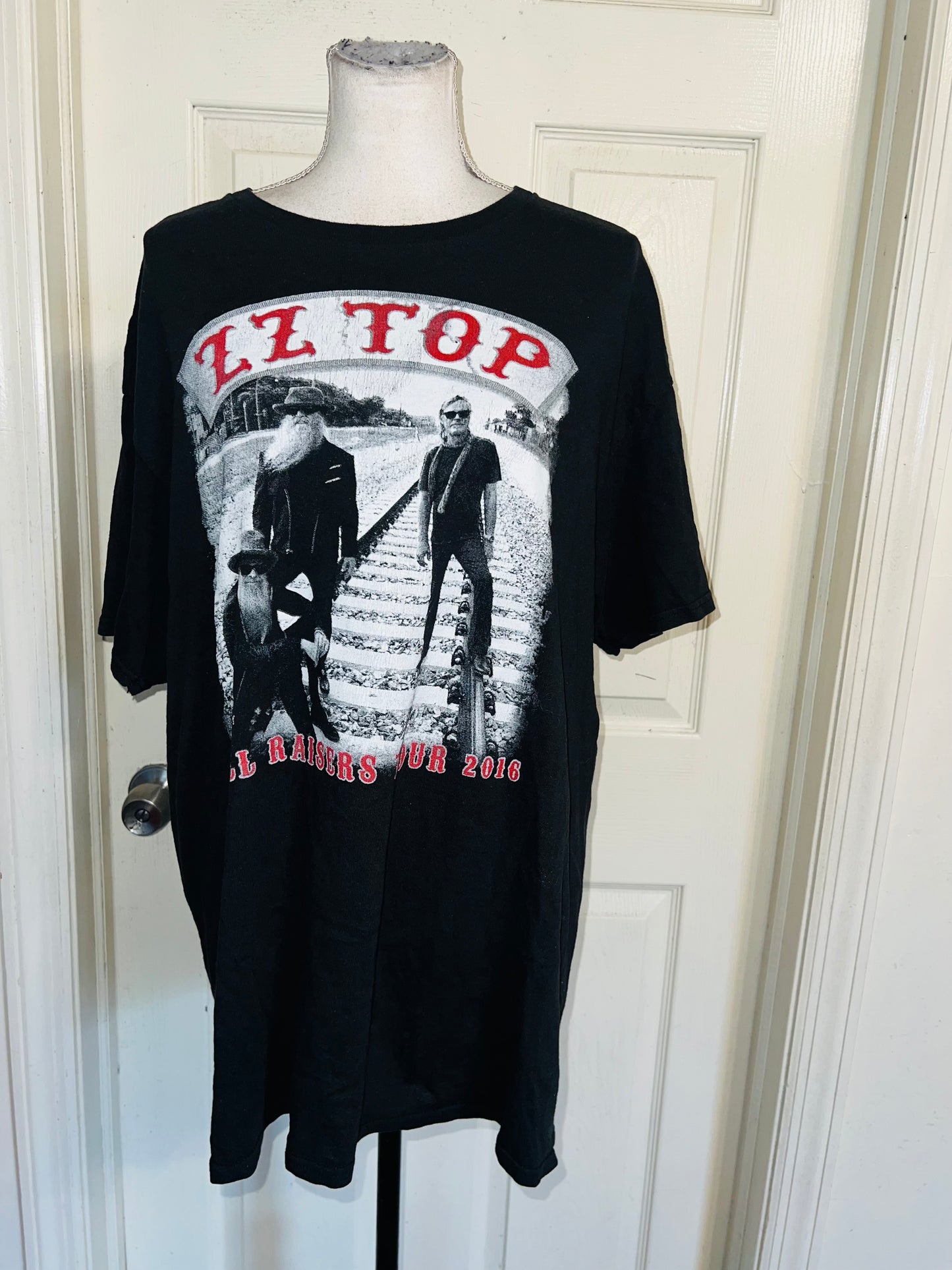 ZZ Top Double Sided Oversized Distressed Tee