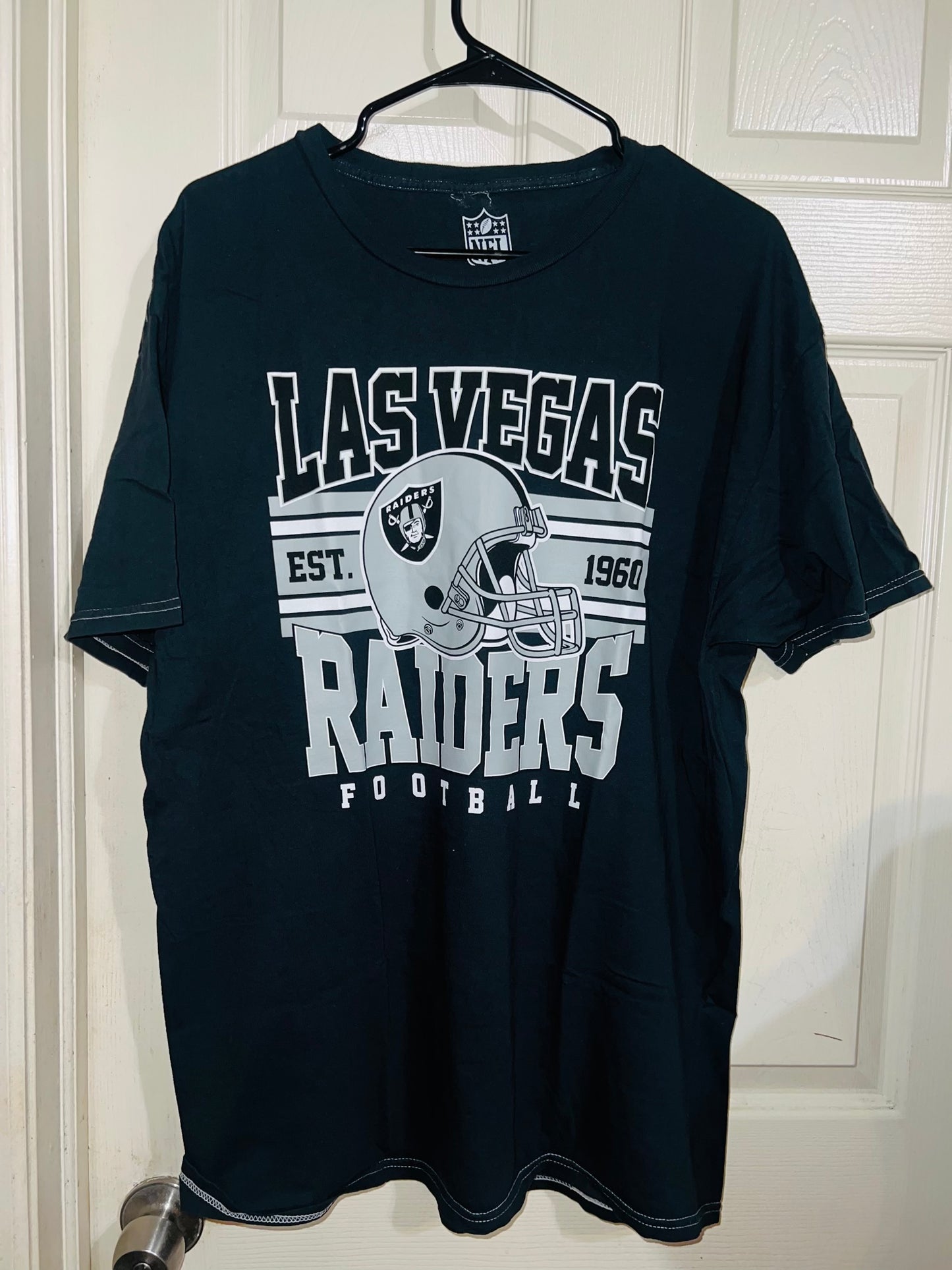 Las Vegas Raiders Oversized Distressed Tee