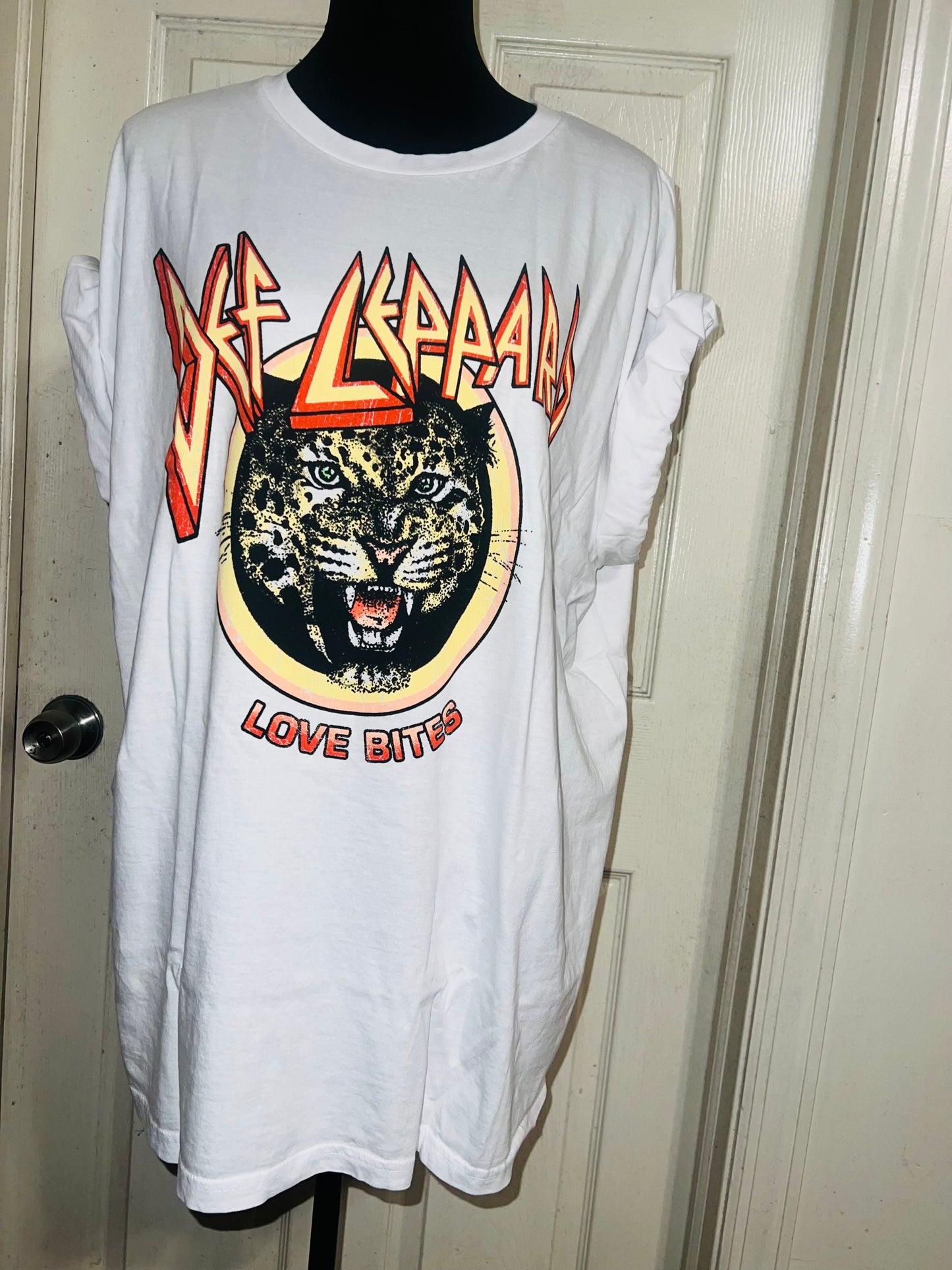 Def Leppard Oversized Distressed Tee