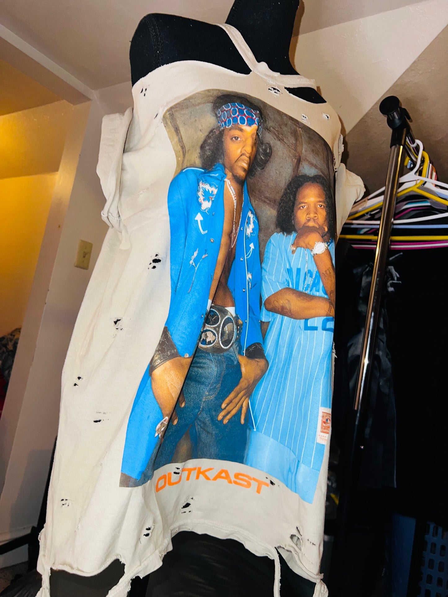 Outkast Oversized Distressed Tee