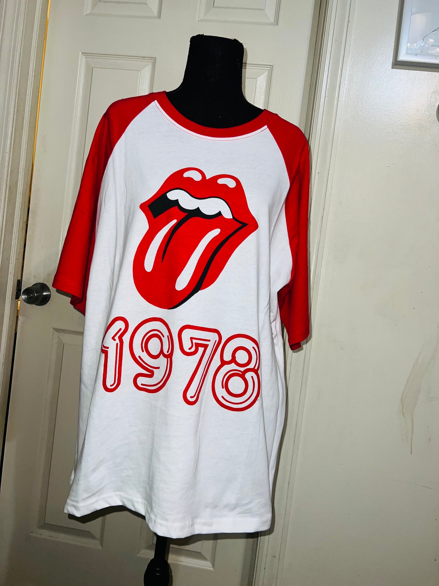 The Rolling Stones Raglan Oversized Distresed Tee