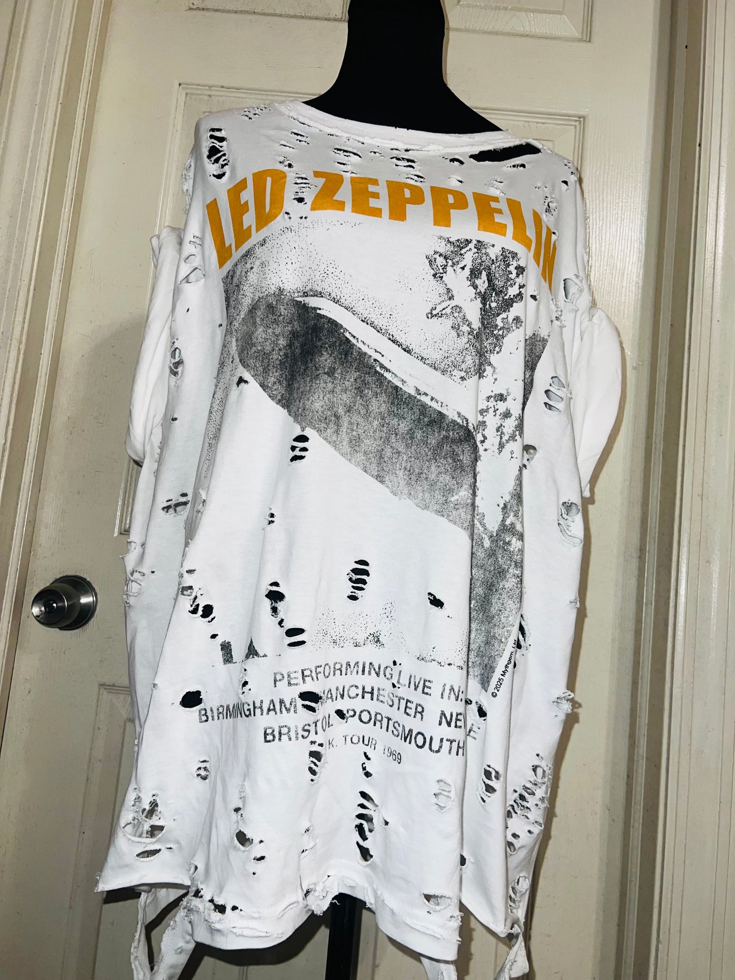 Led Zeppelin Oversized Distressed Tee