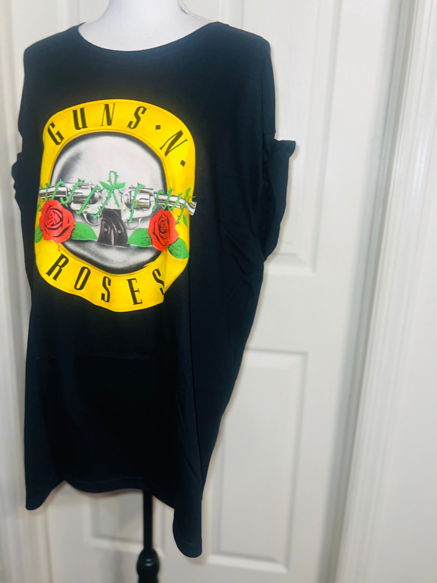 Guns n Roses Oversized Distressed Tee