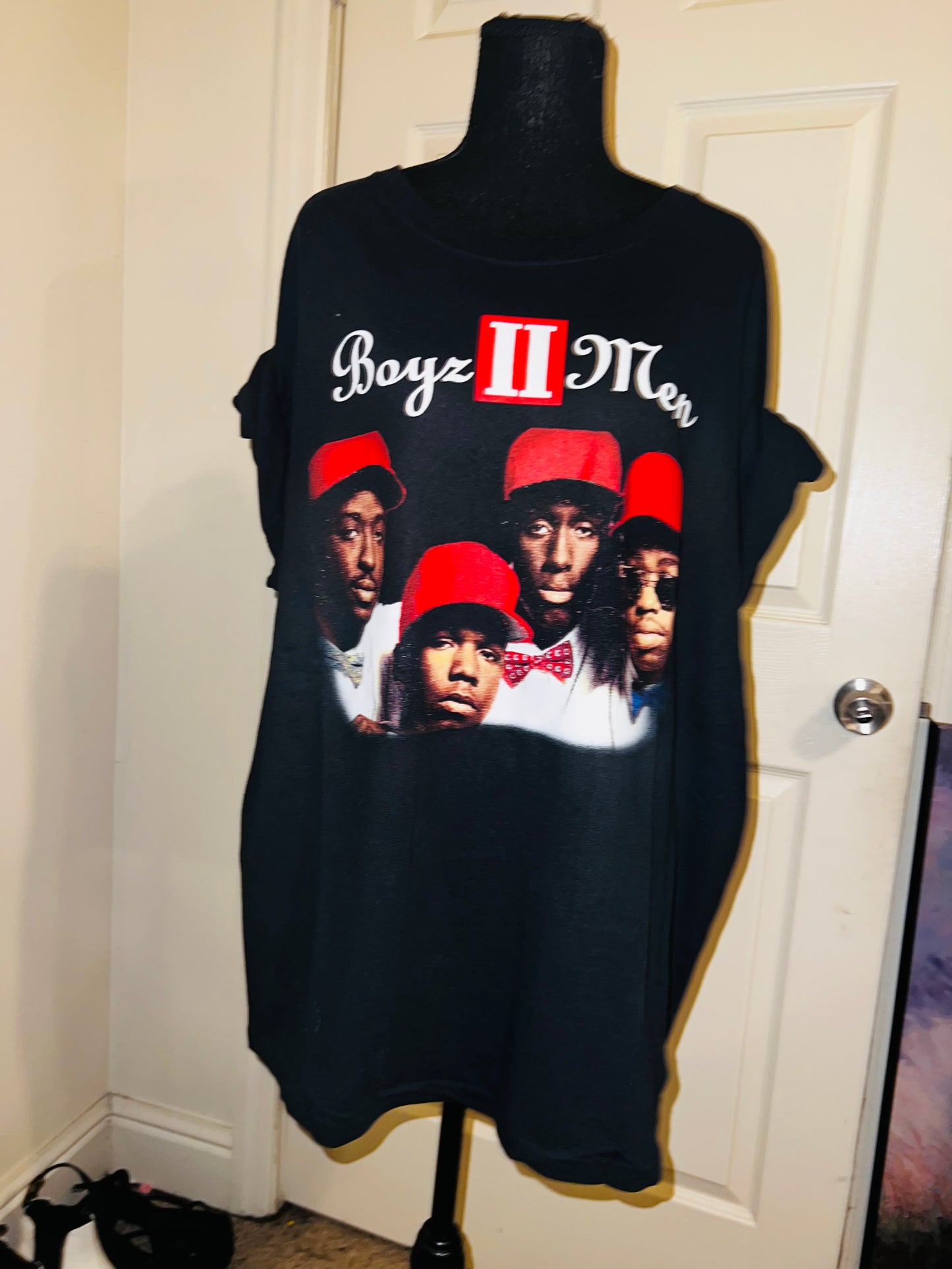 Boyz II Men Oversized Distressed Tee