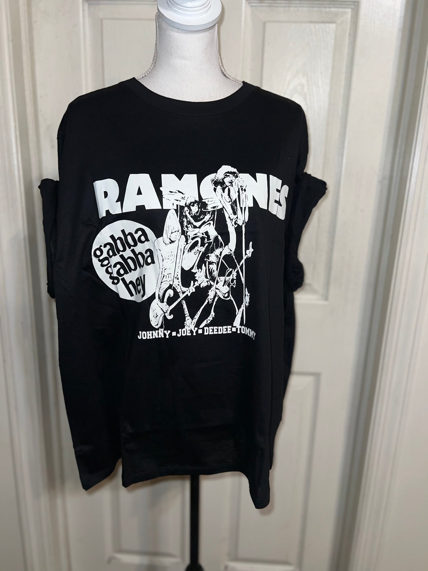 Ramones Oversized Distressed Tee