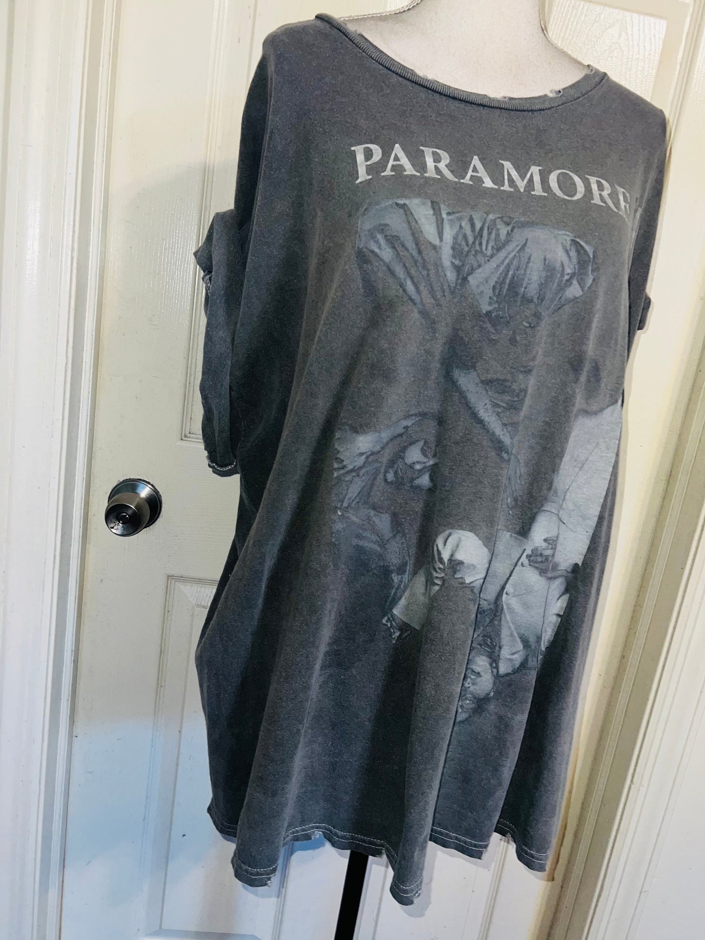 Paramore Oversized Distressed Tee