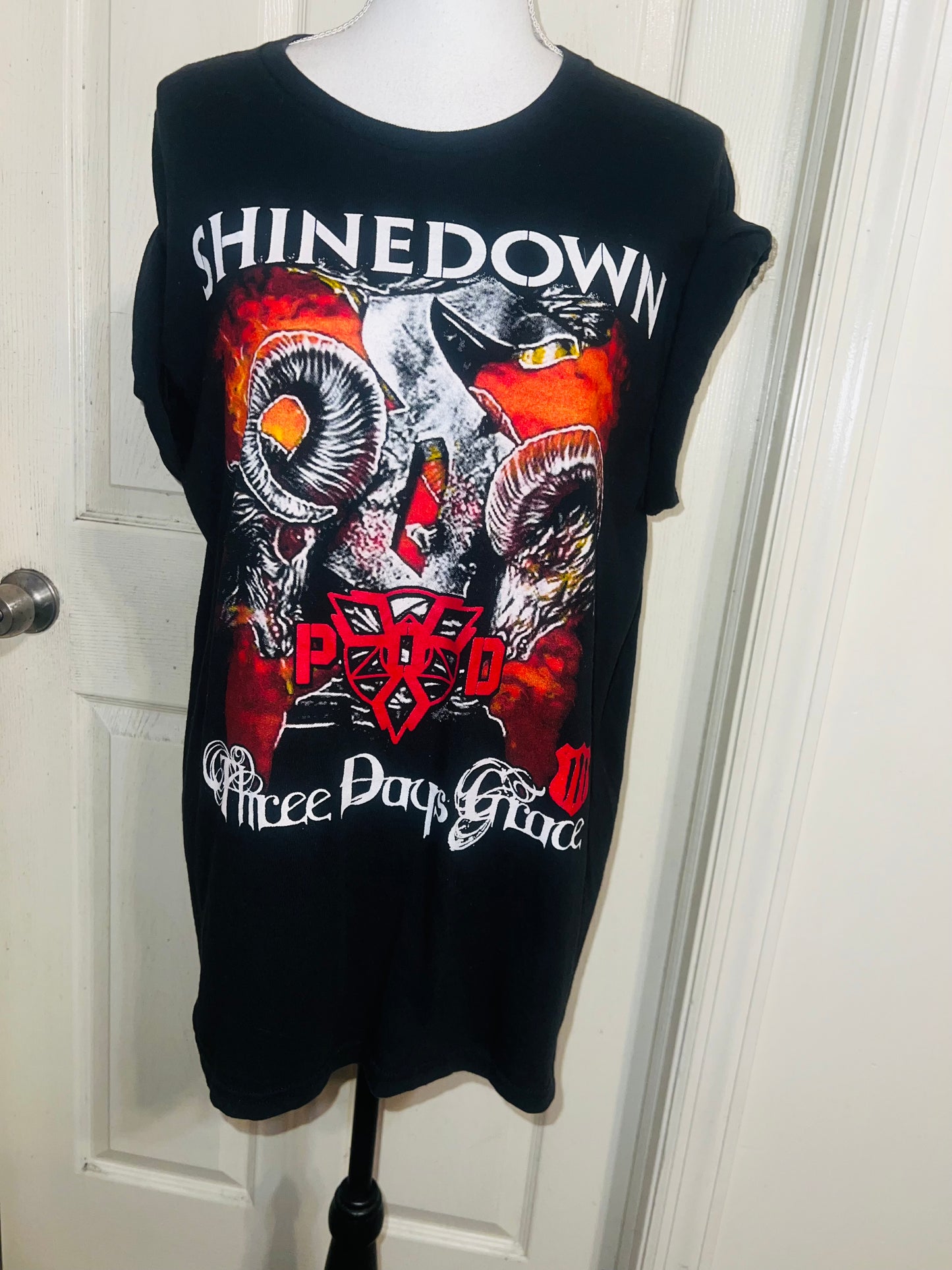 Vintage Shinedown/Three Days Grace Double Sided Oversized Tee