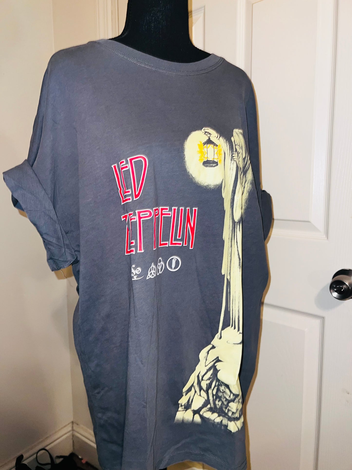 Led Zeppelin Oversized Distressed Tee