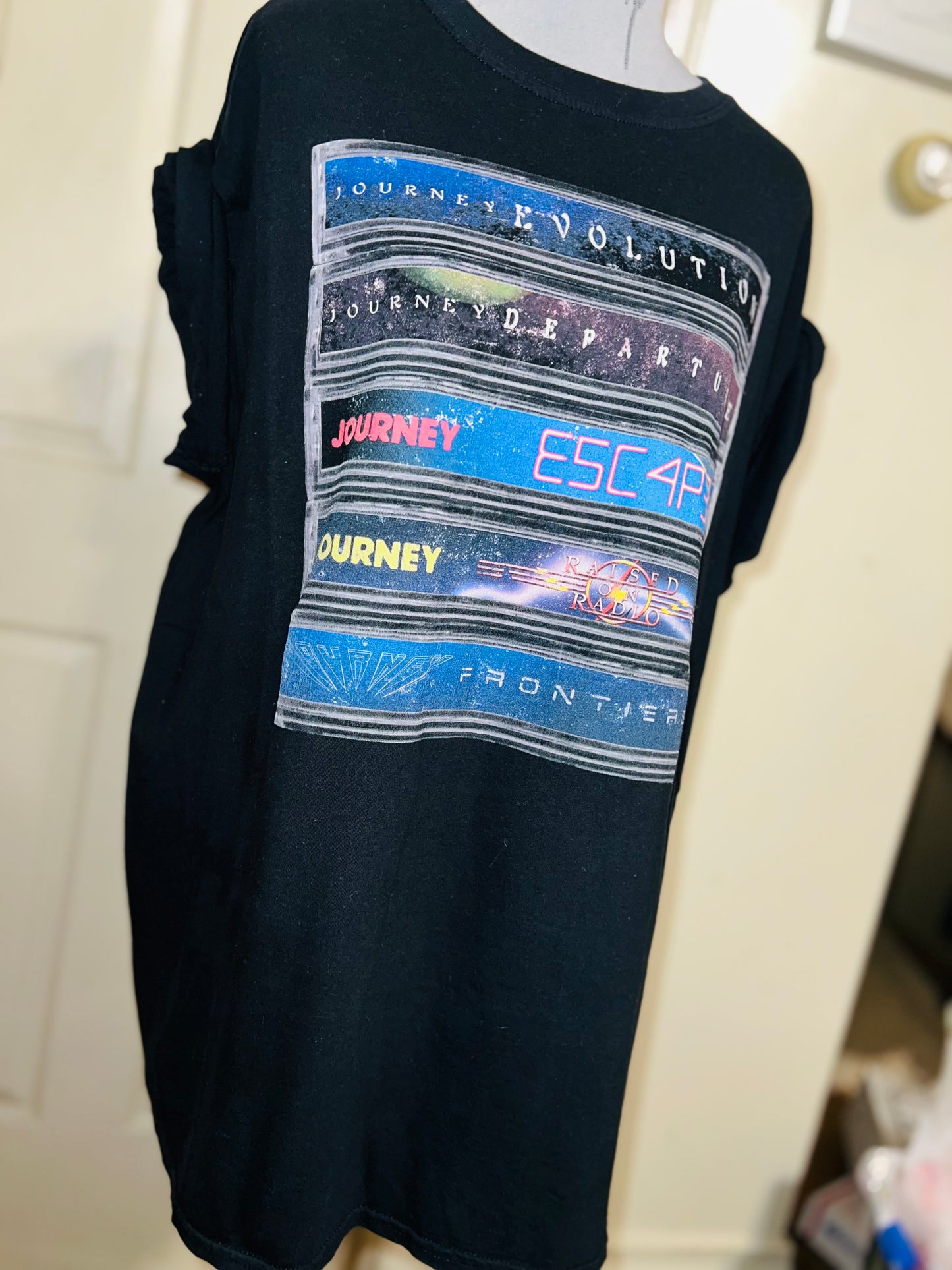 Journey Oversized Distressed Tee